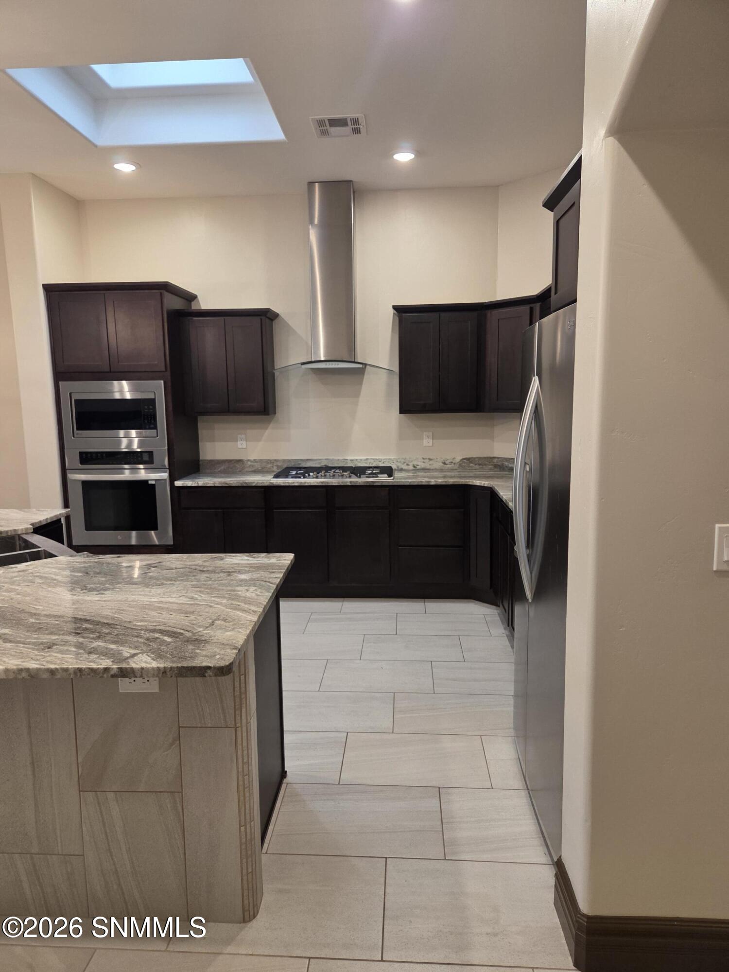 kitchen pic 2
