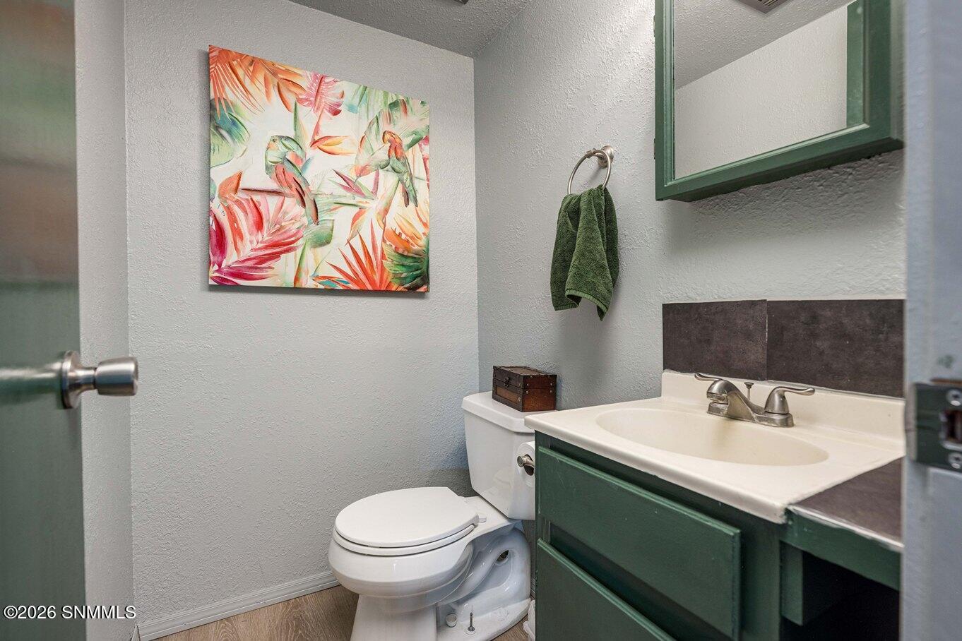14-Half Bath-5175 Creek Trail