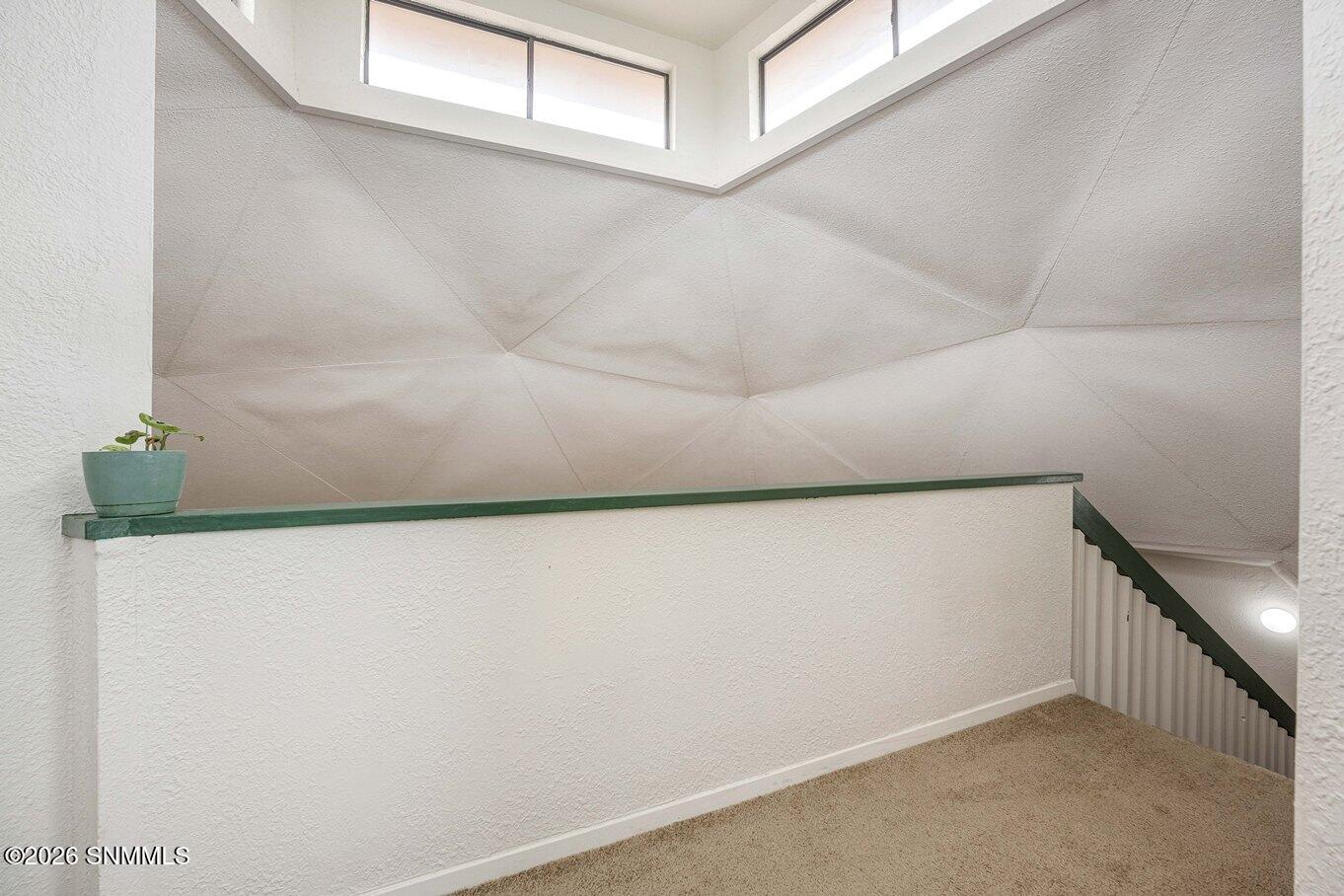 24-Loft-5175 Creek Trail