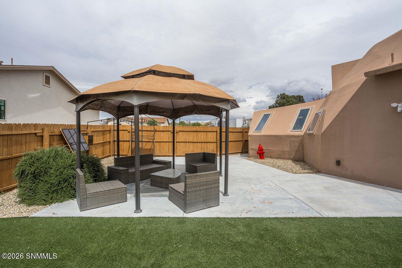 38-Gazebo-5175 Creek Trail