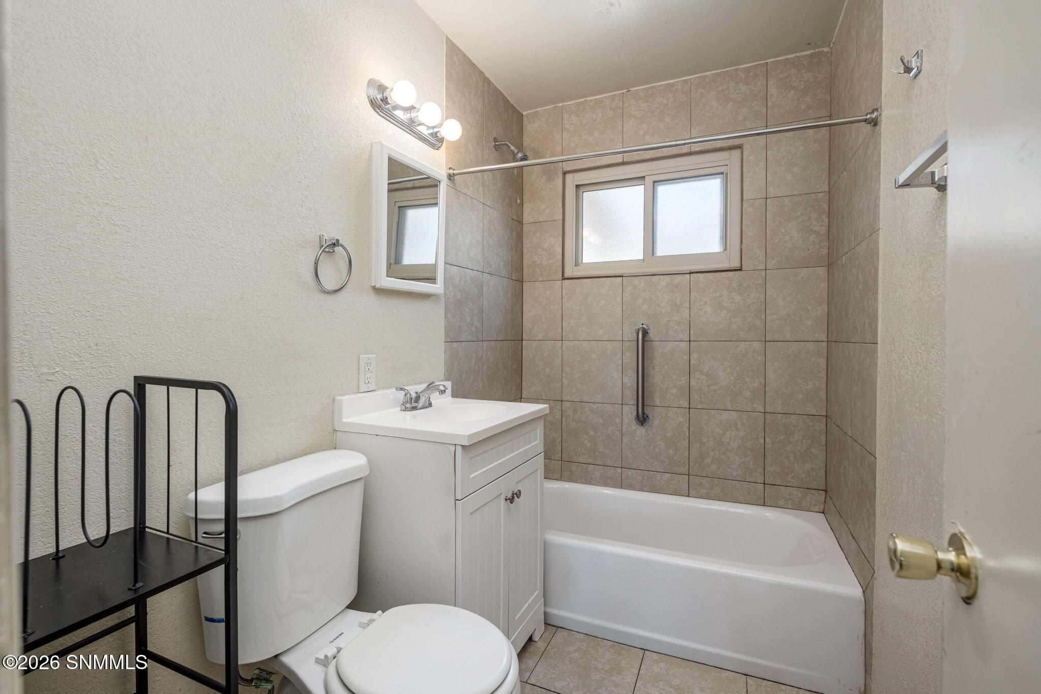 24-web-or-mls-Snappin Homes (Missouri180