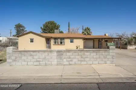 1809 Missouri Avenue, Las Cruces, New Mexico 88001, 5 Bedrooms Bedrooms, ,1.5 BathroomsBathrooms,Residential,For Sale,Missouri,2600900