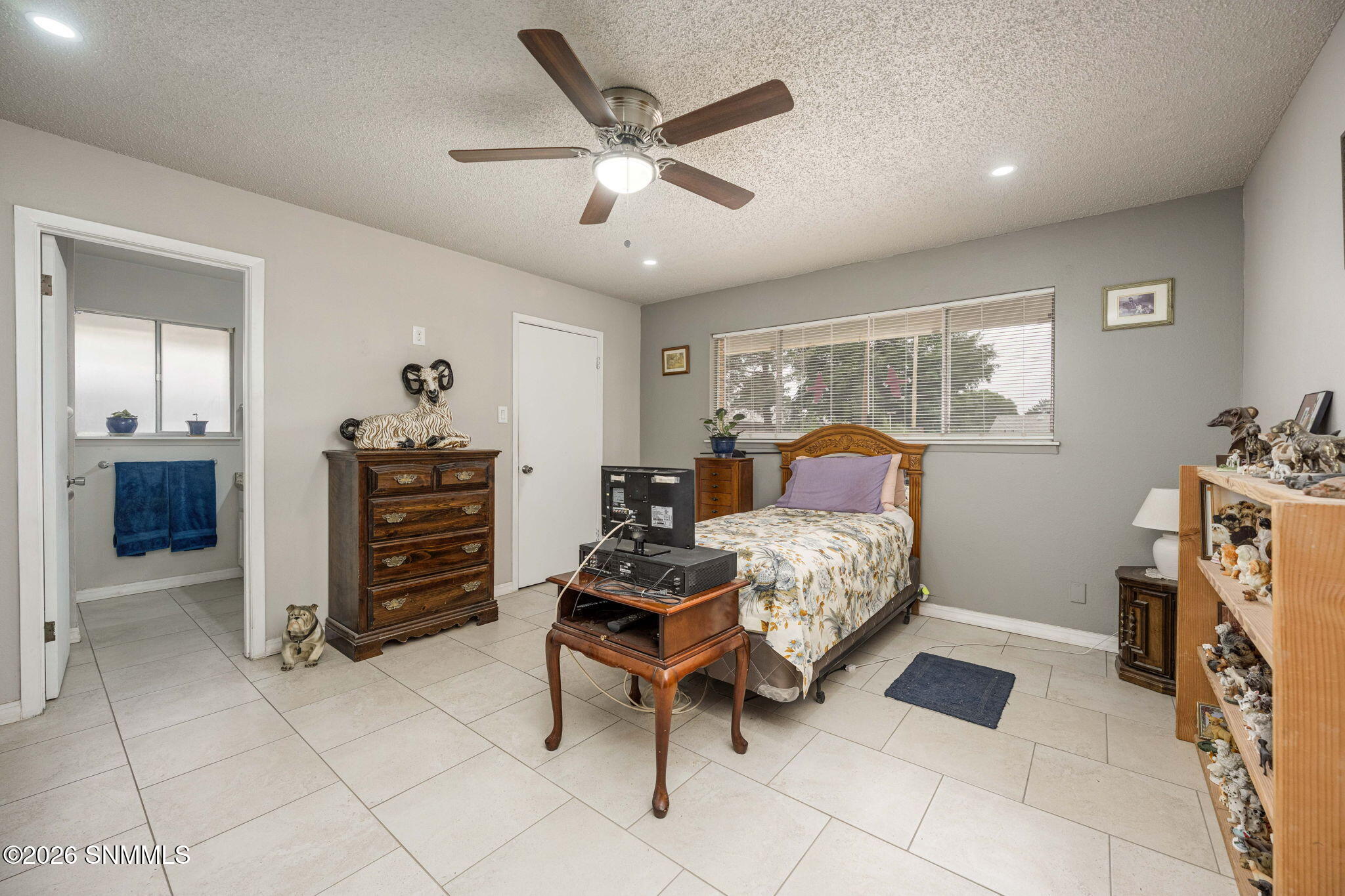 20-web-or-mls-Snappin Homes (Valencia167