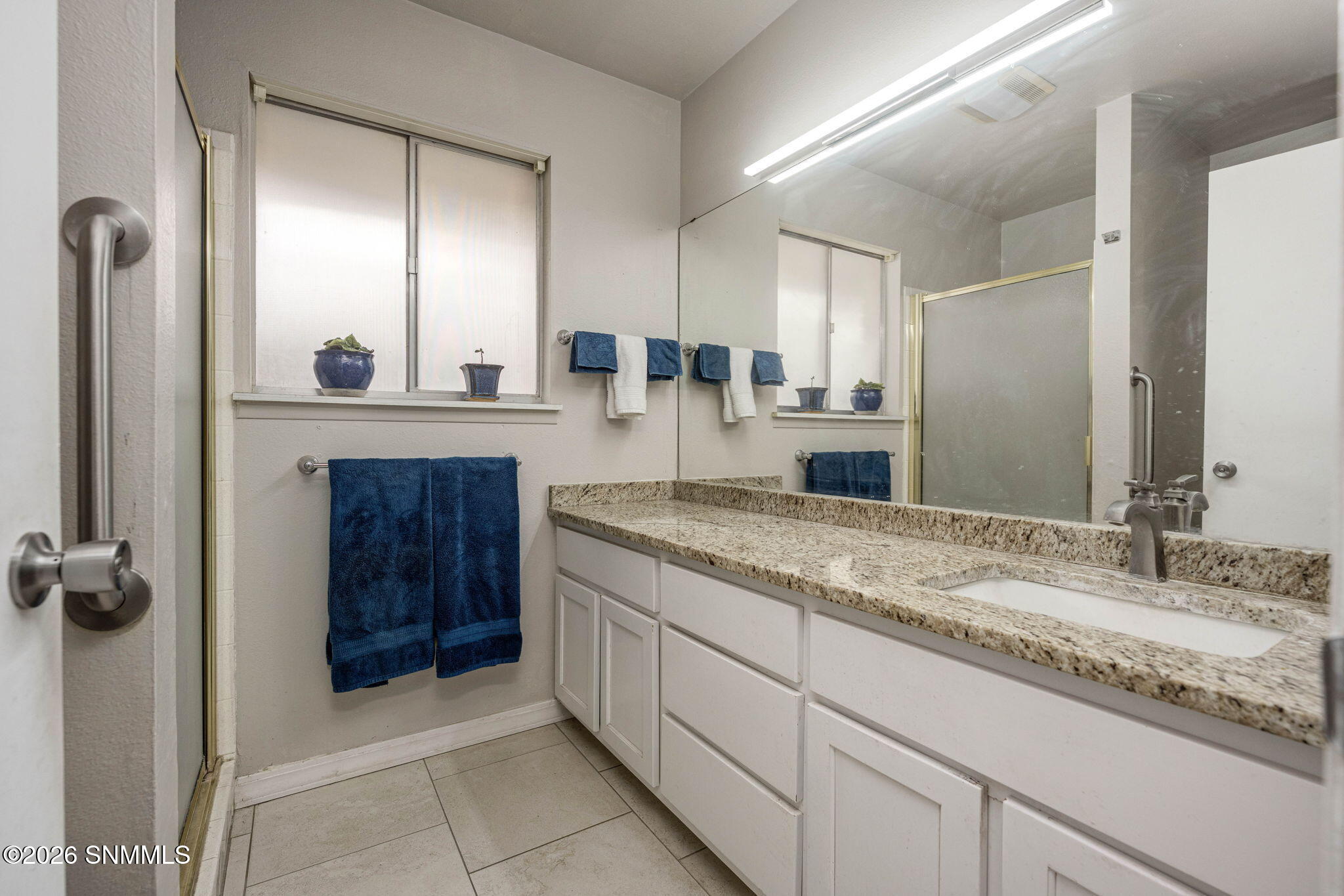 22-web-or-mls-Snappin Homes (Valencia167