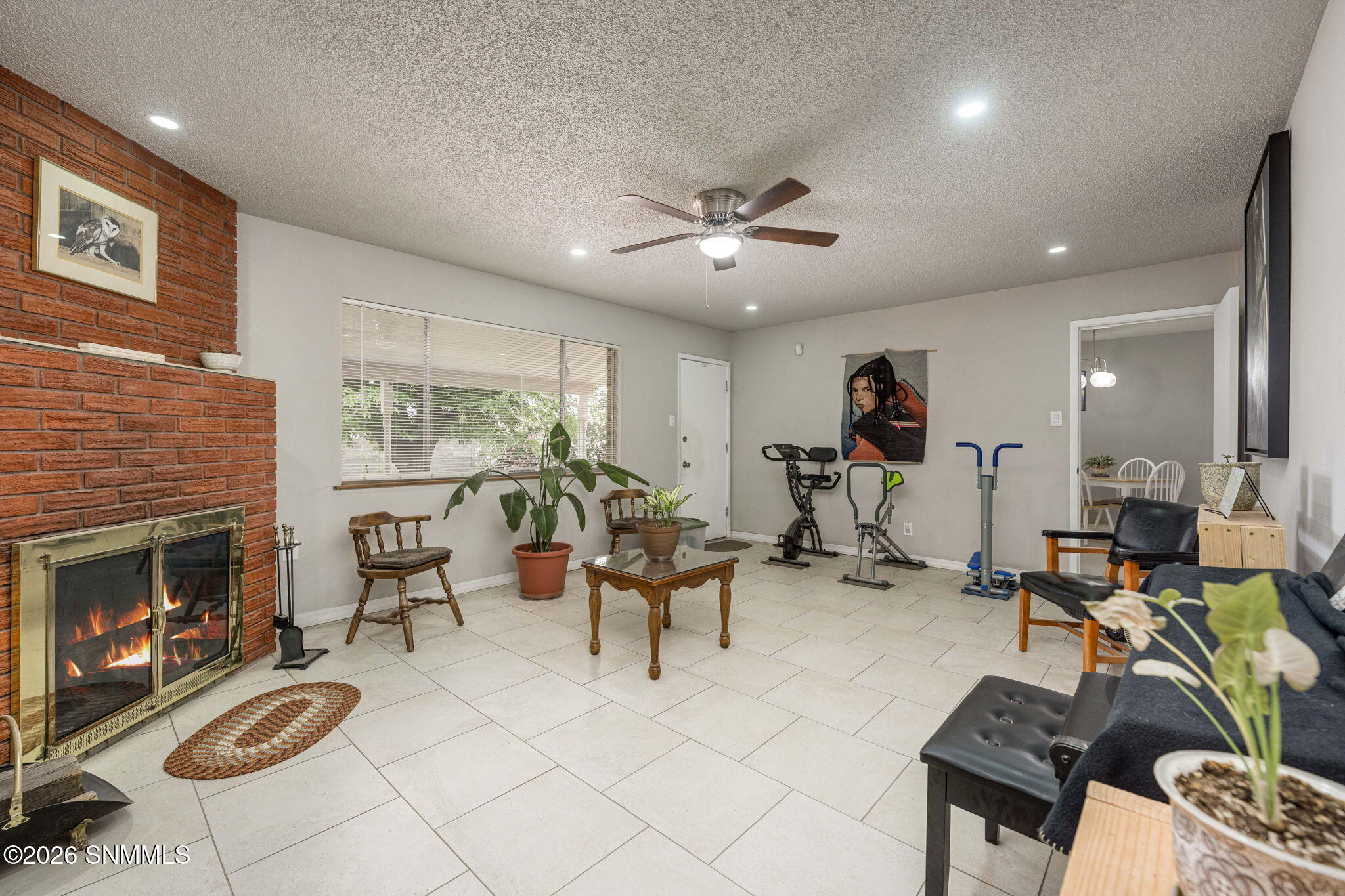 11-web-or-mls-Snappin Homes (Valencia167