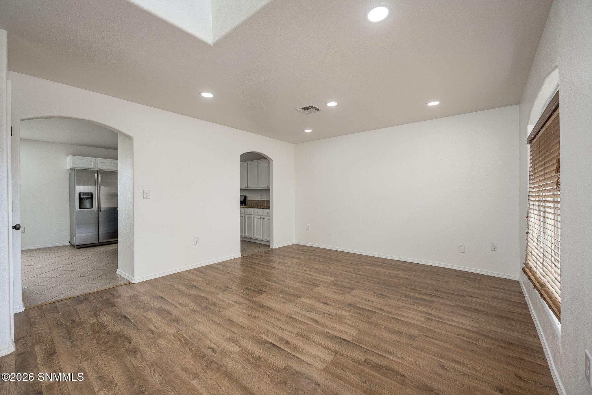 6-web-or-mls-Snappin Homes (Ascencion364