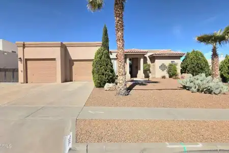 2897 Cheyenne Drive, Las Cruces, New Mexico 88011, 3 Bedrooms Bedrooms, ,2 BathroomsBathrooms,Residential,For Sale,Cheyenne,2601402