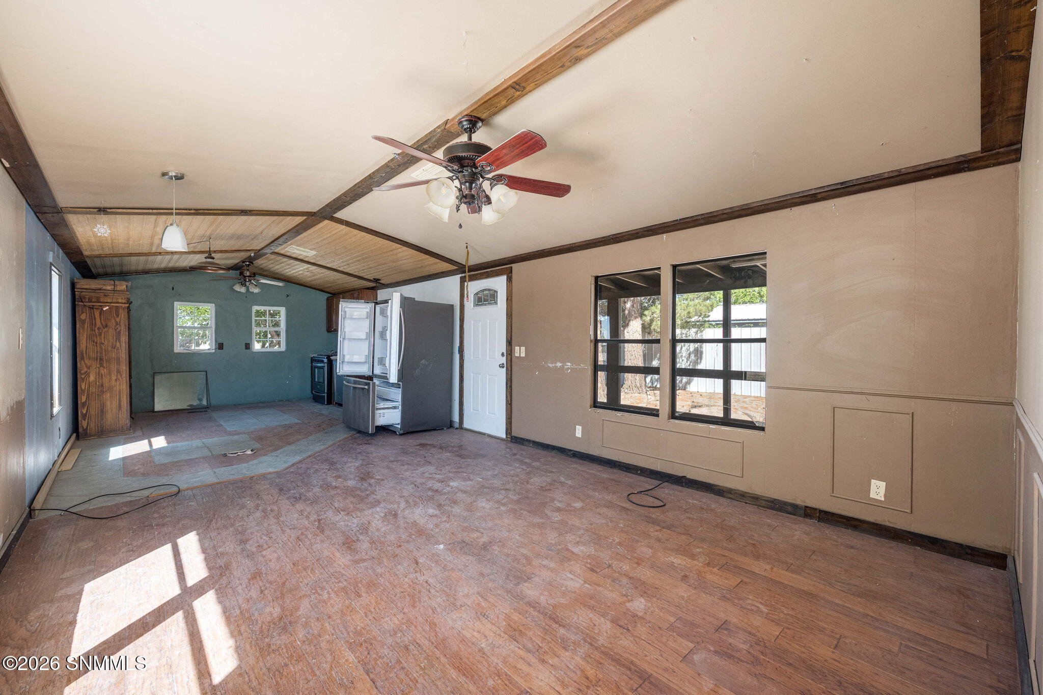 4-web-or-mls-Snappin Homes (Strange5418)
