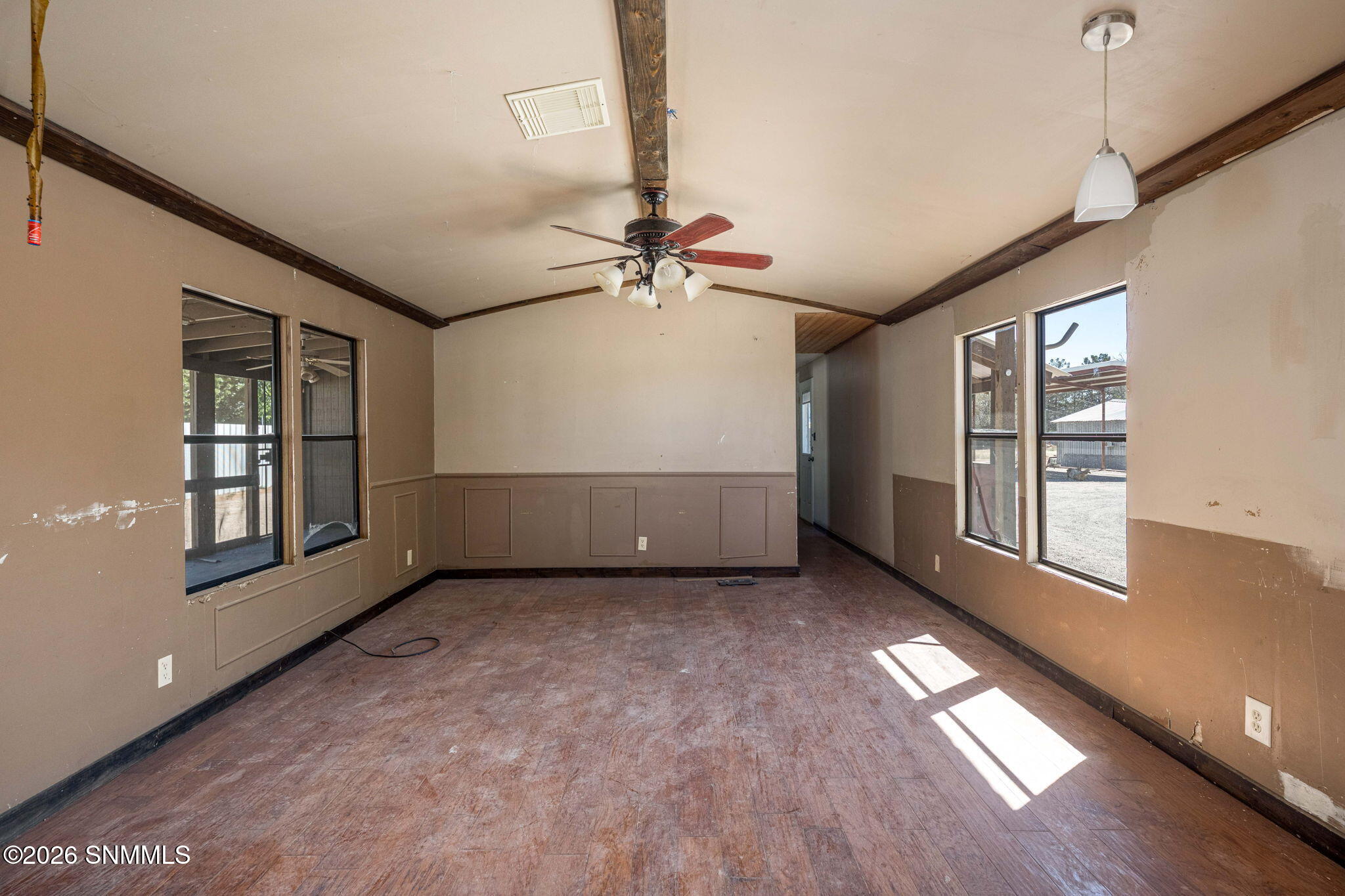 5-web-or-mls-Snappin Homes (Strange5418)