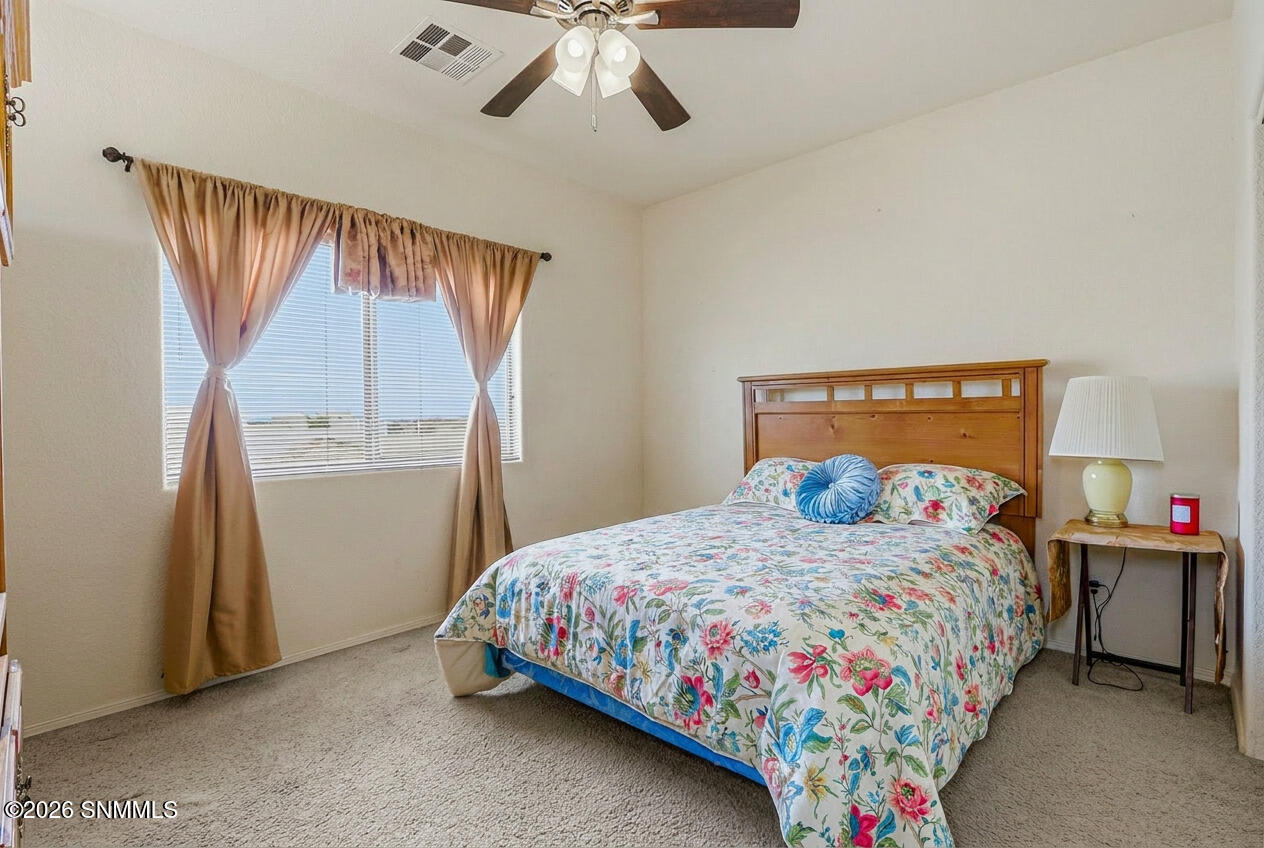 bedroom pic 2