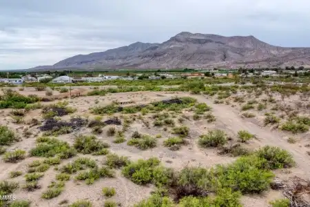 TBD Tres Amigos Road, Radium Springs, New Mexico 88054, ,Land,For Sale,Tres Amigos,2500165