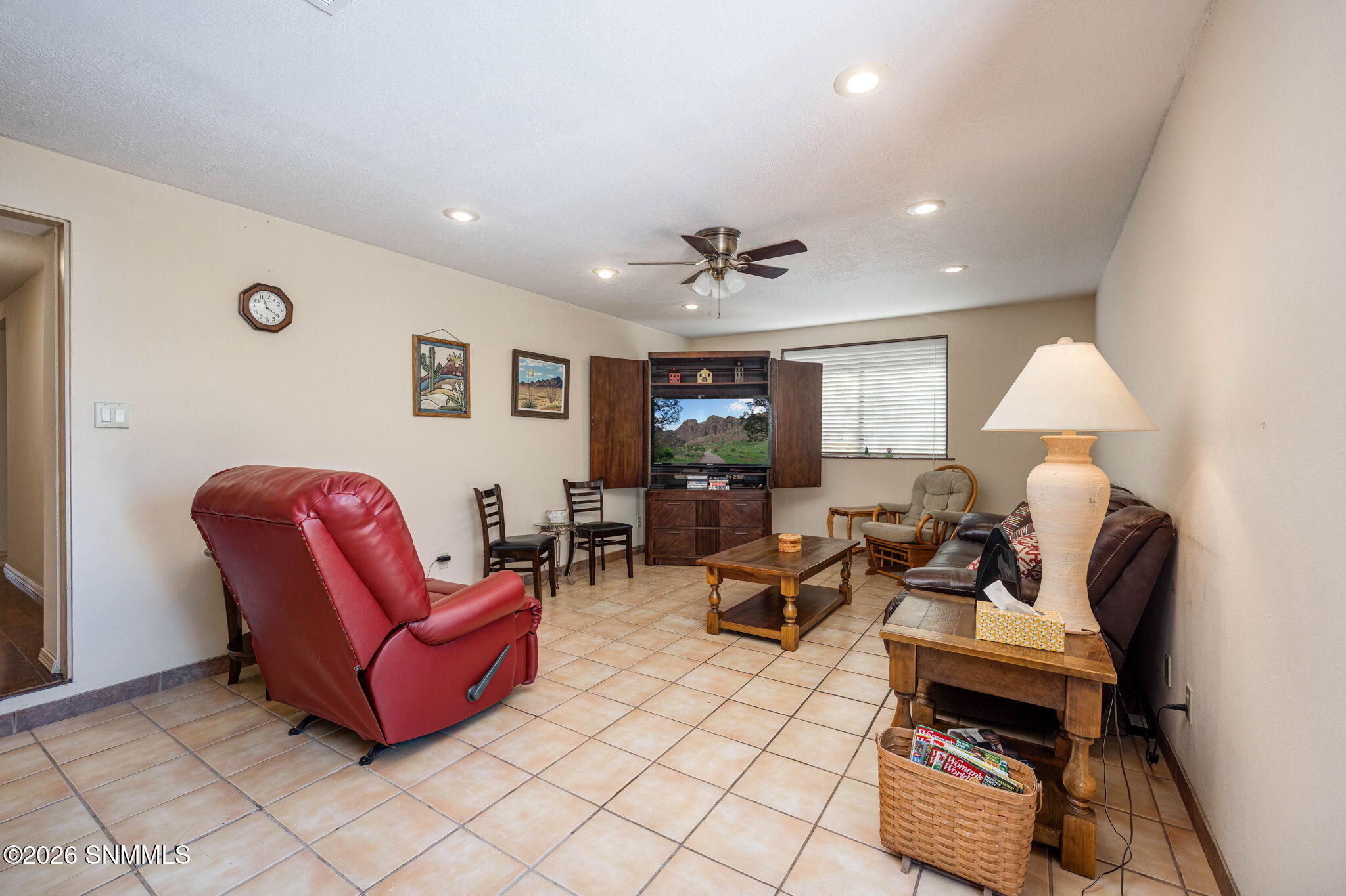 7-web-or-mls-Snappin Homes (Northwind510