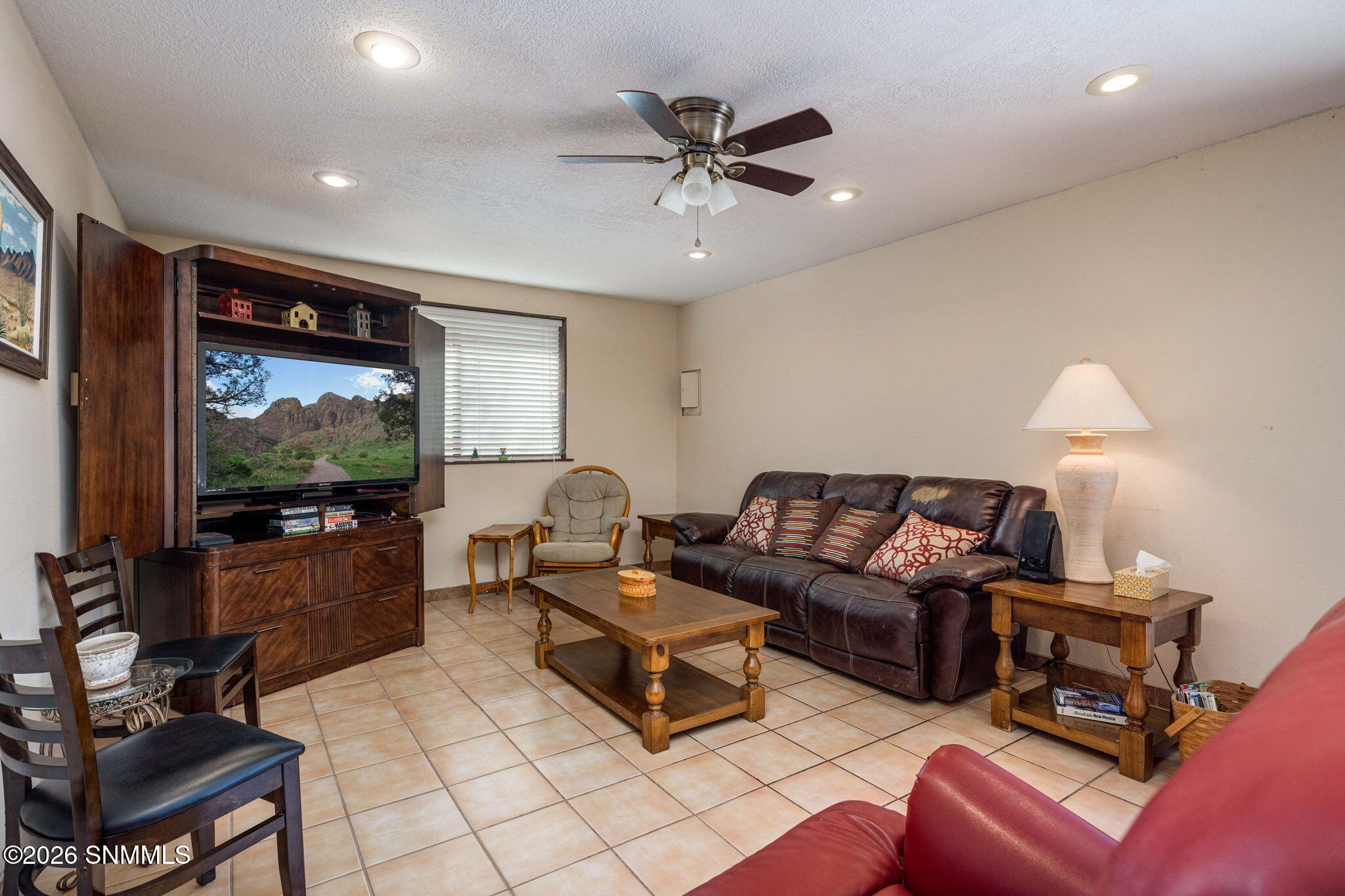 9-web-or-mls-Snappin Homes (Northwind510