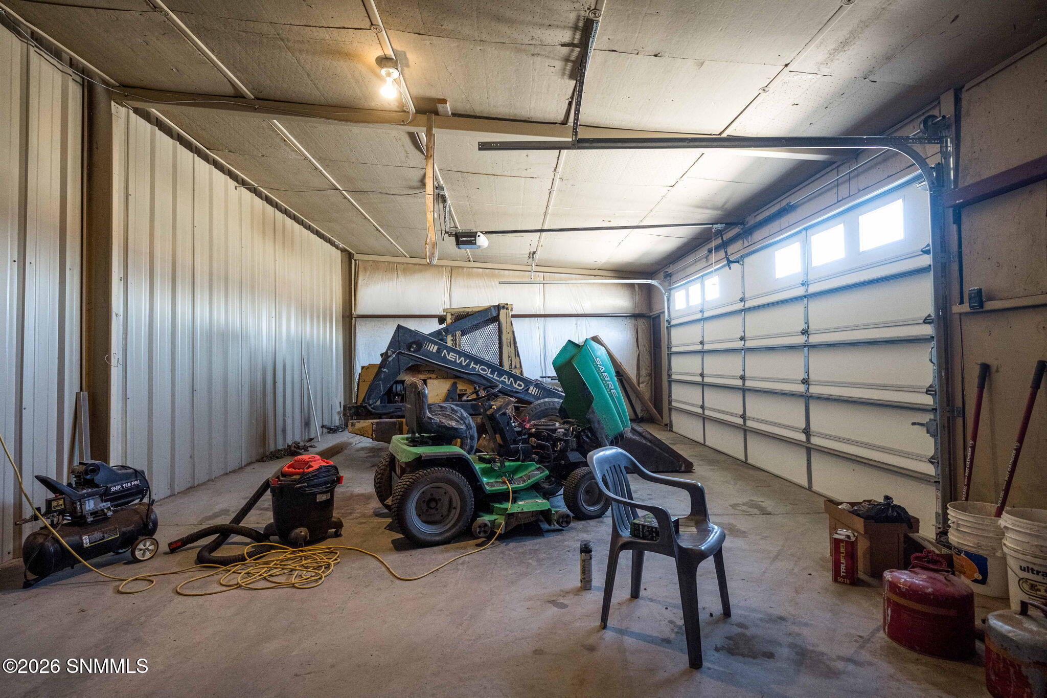 3-car detached garage