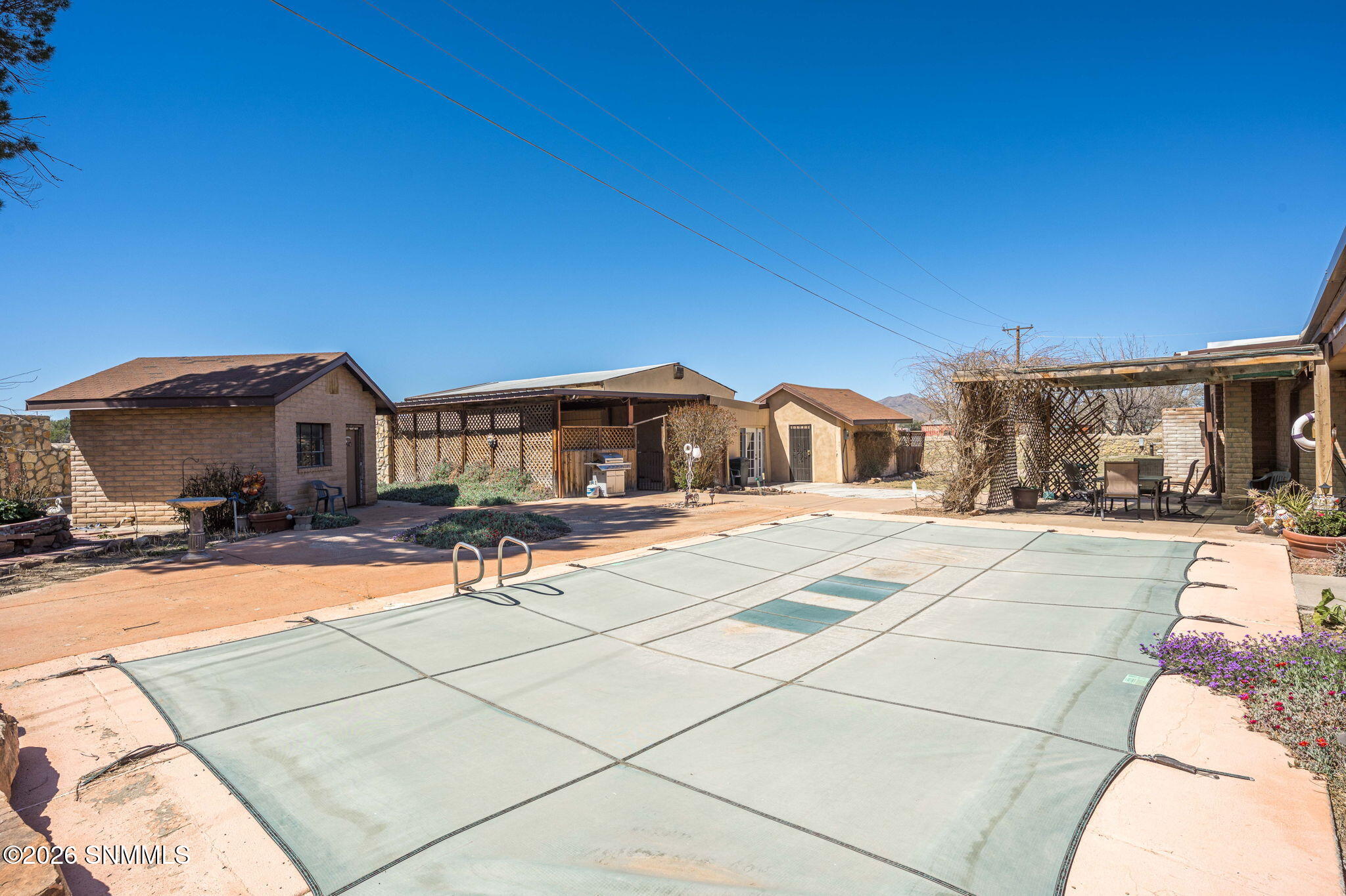 3-web-or-mls-Snappin Homes (Northwind510