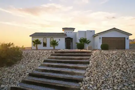 2243 Guamis Road, Las Cruces, New Mexico 88012, 4 Bedrooms Bedrooms, ,3.5 BathroomsBathrooms,Residential,For Sale,Guamis,2601497