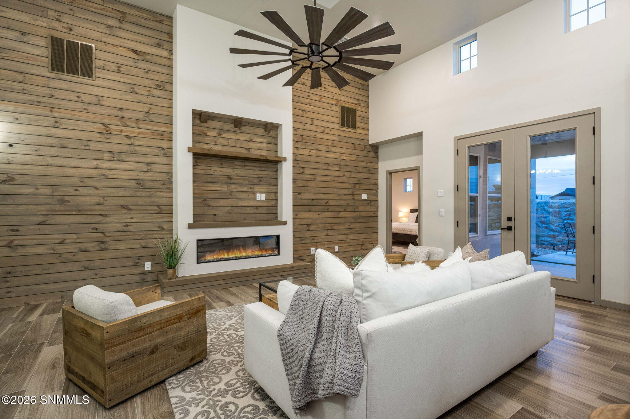 10-web-or-mls-Snappin Homes (Malibu6733)