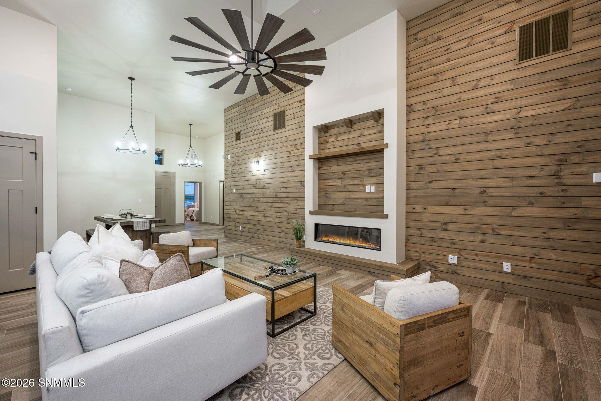 12-web-or-mls-Snappin Homes (Malibu6733)