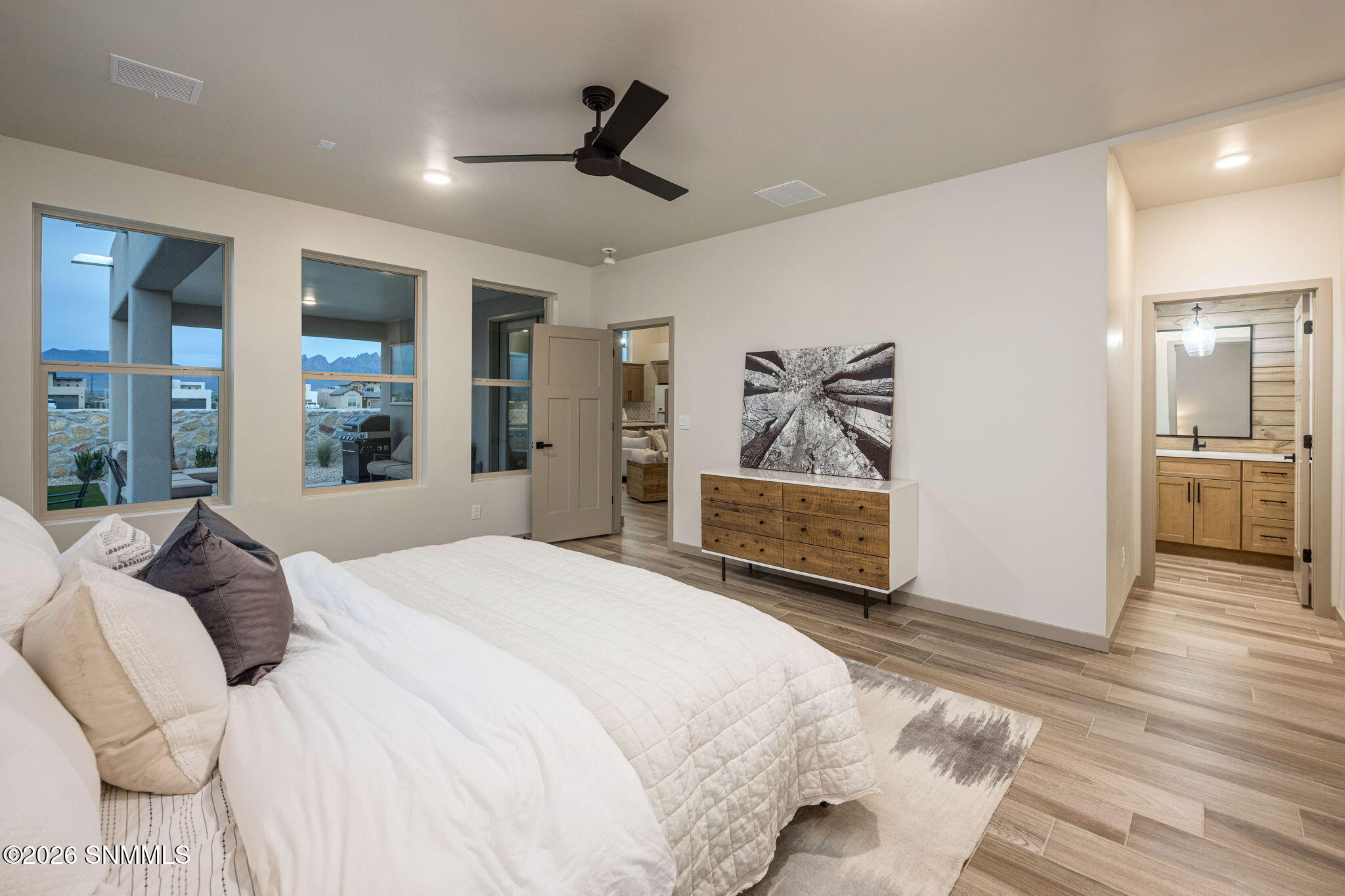 26-web-or-mls-Snappin Homes (Malibu6733)