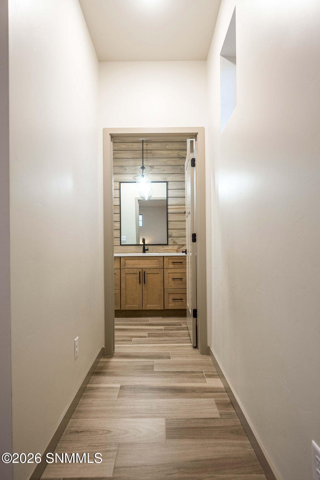 27-web-or-mls-Snappin Homes (Malibu6733)