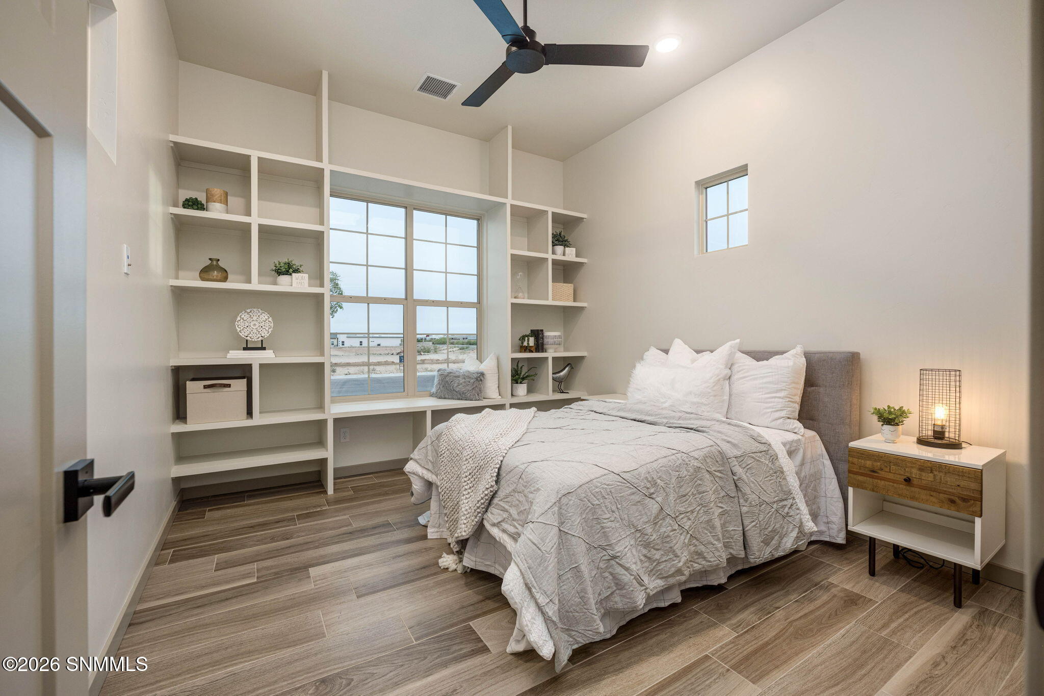 33-web-or-mls-Snappin Homes (Malibu6733)