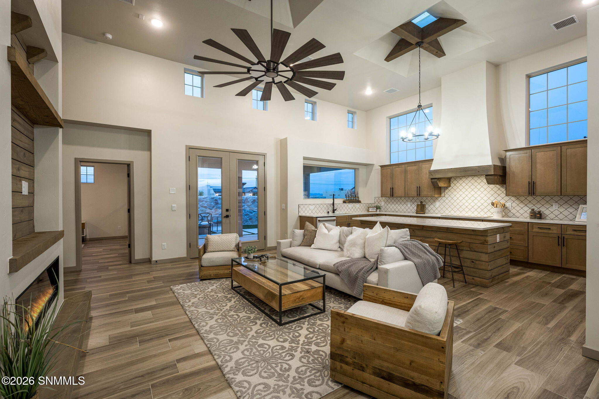 9-web-or-mls-Snappin Homes (Malibu6733)-