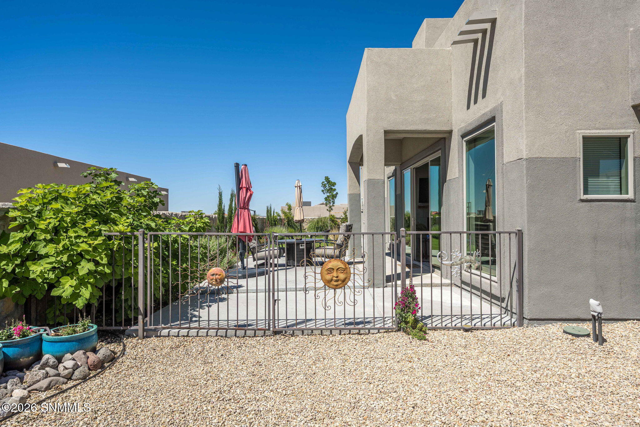 5-web-or-mls-Snappin Homes (DougRains303