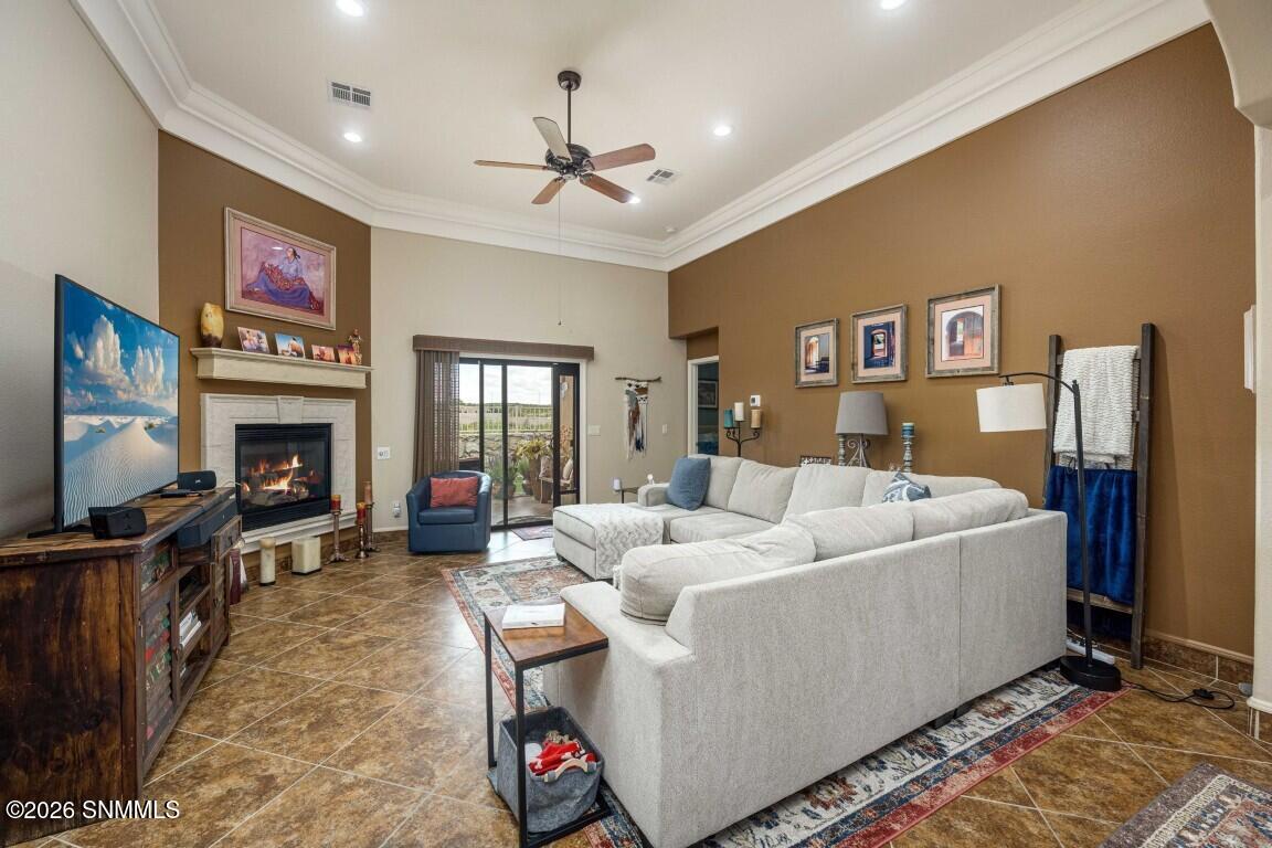 13-web-or-mls-Snappin Homes (Franzia4176