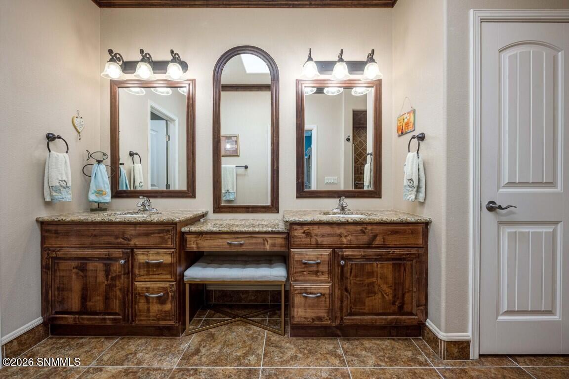 20-web-or-mls-Snappin Homes (Franzia4176