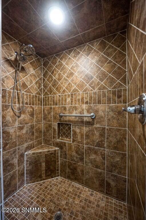 23-web-or-mls-Snappin Homes (Franzia4176