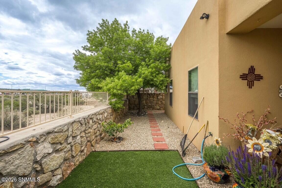 35-web-or-mls-Snappin Homes (Franzia4176