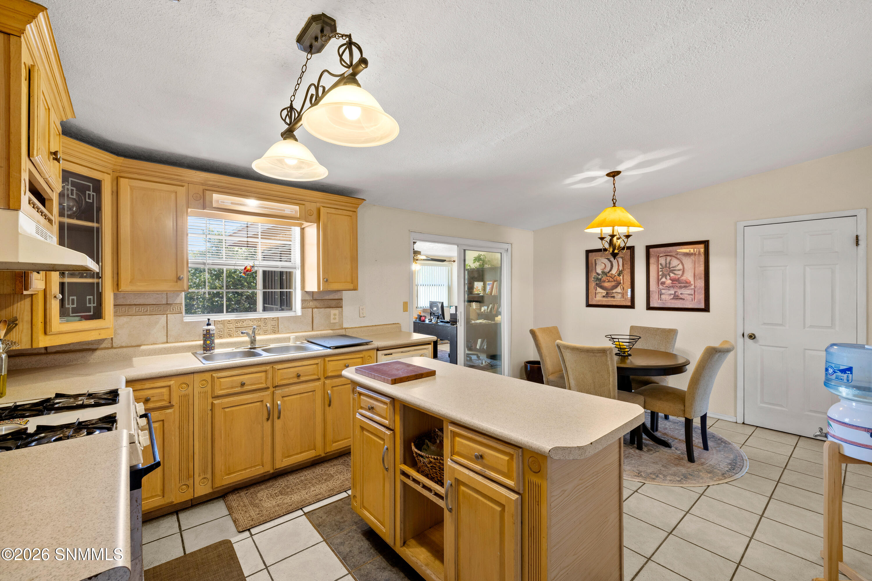 2309-Montana-MLS-Camera-Guy-11