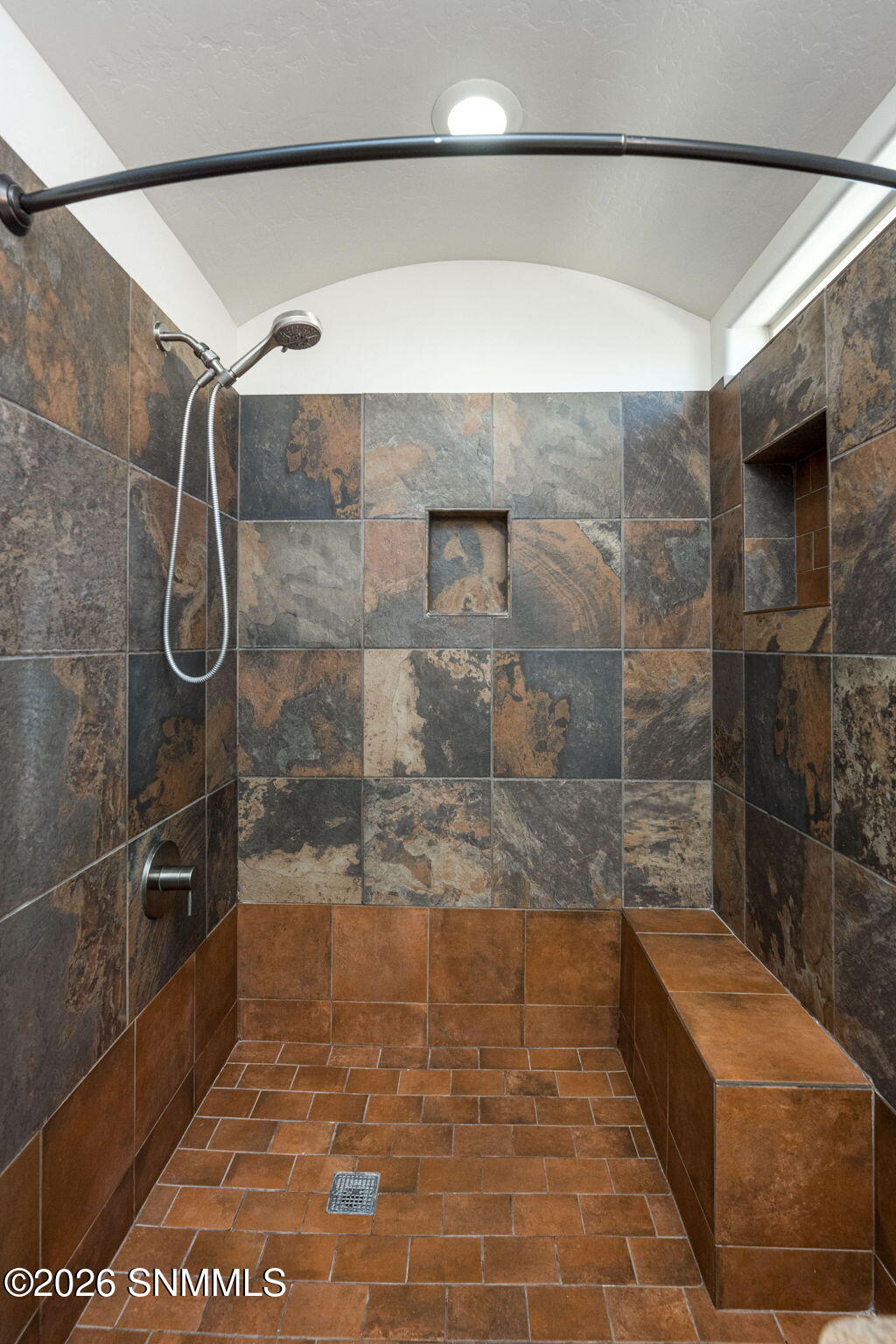 21-web-or-mls-Snappin Homes (Rimrock4729