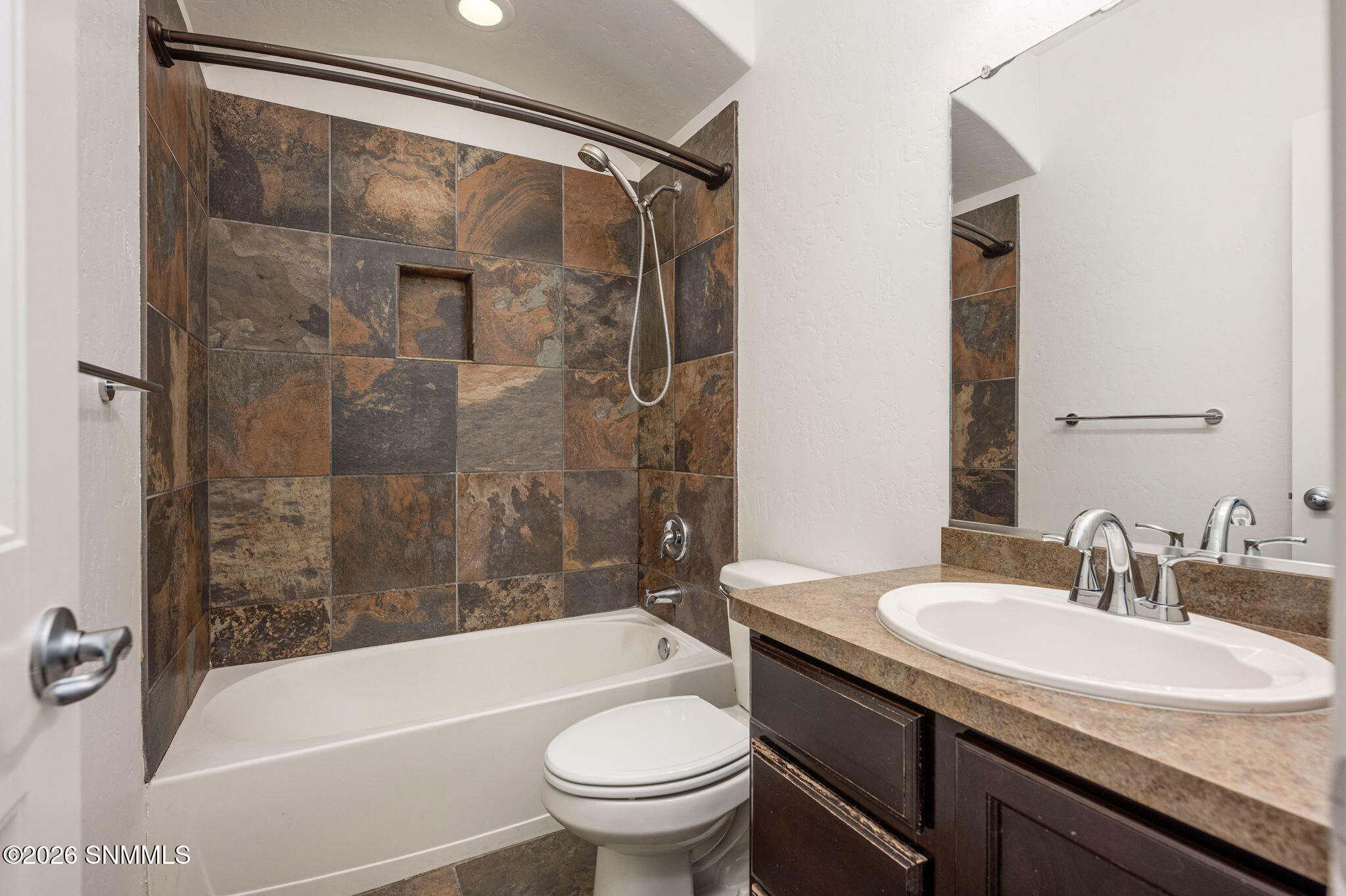 23-web-or-mls-Snappin Homes (Rimrock4729