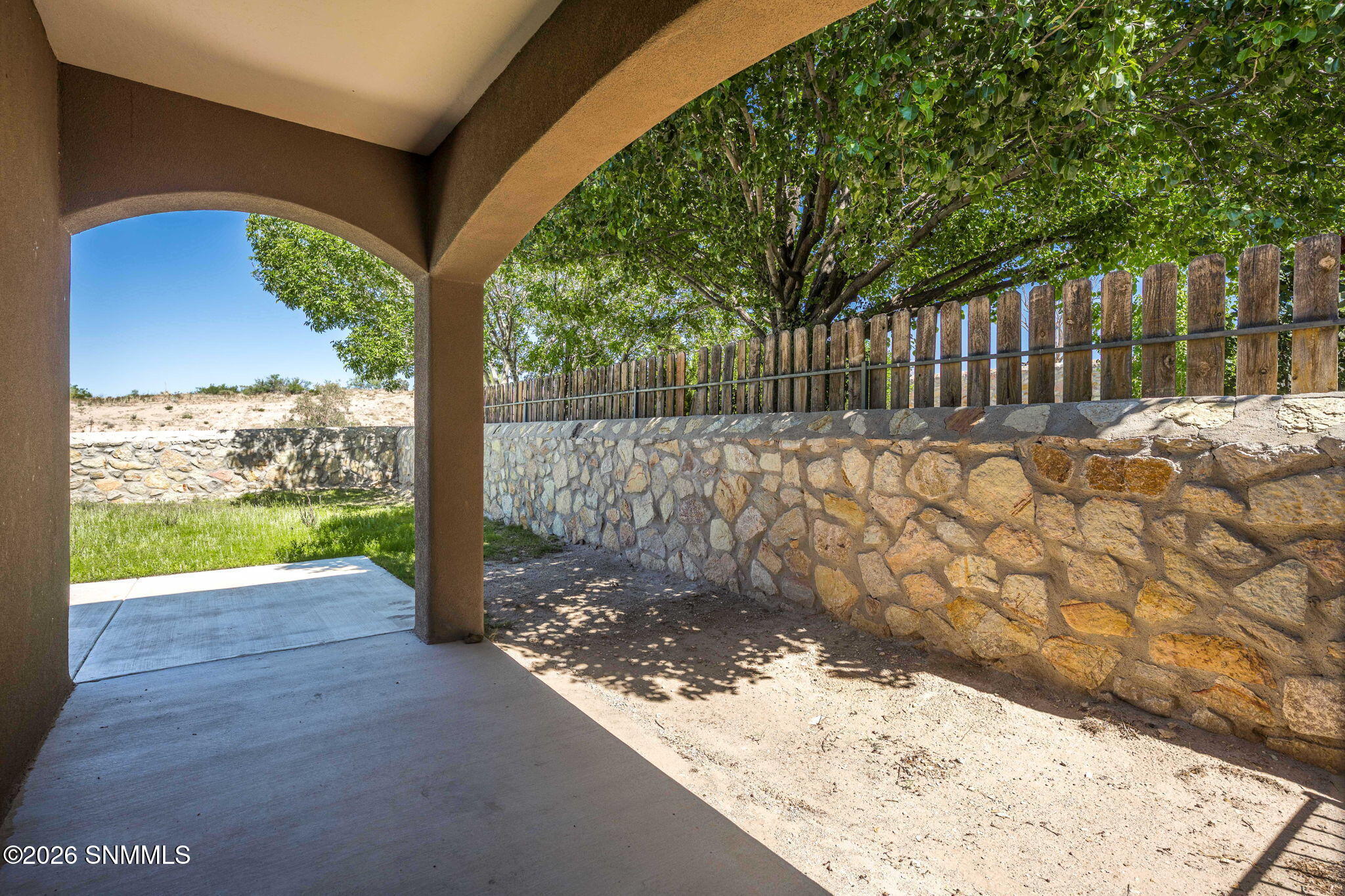 27-web-or-mls-Snappin Homes (Rimrock4729