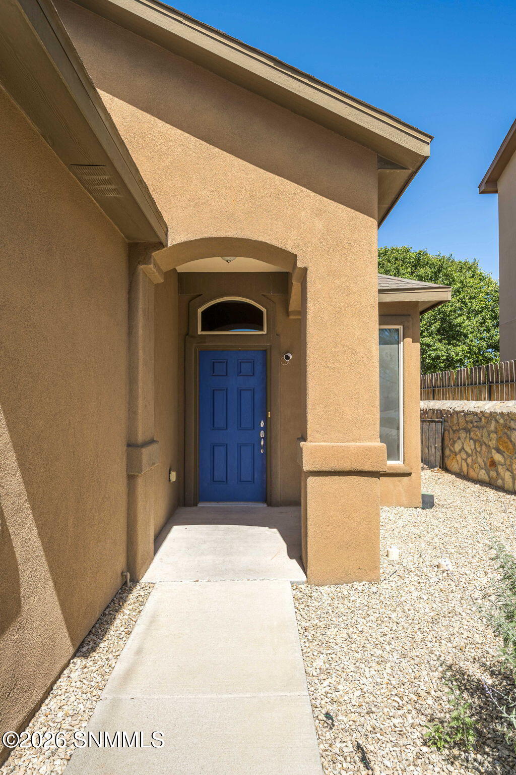3-web-or-mls-Snappin Homes (Rimrock4729)