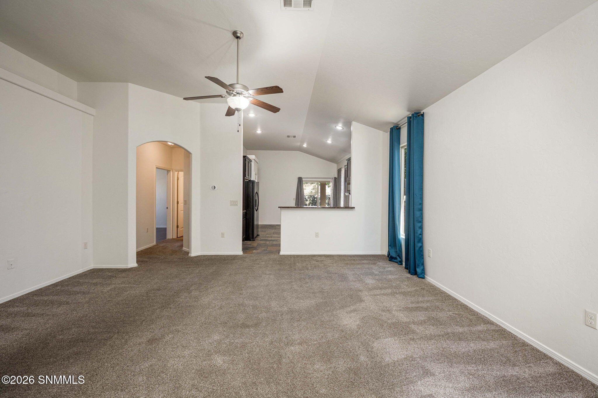 4-web-or-mls-Snappin Homes (Rimrock4729)