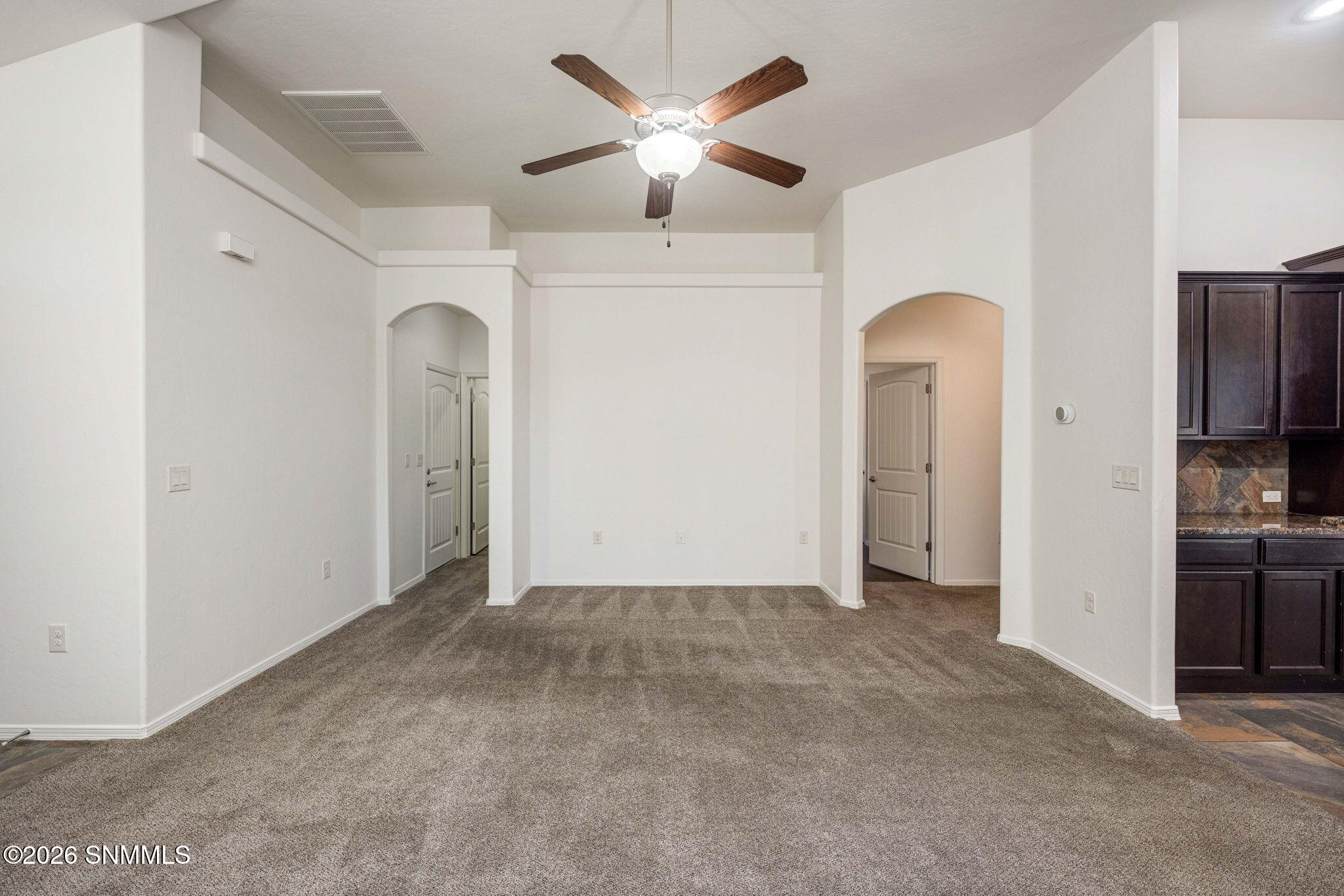 6-web-or-mls-Snappin Homes (Rimrock4729)