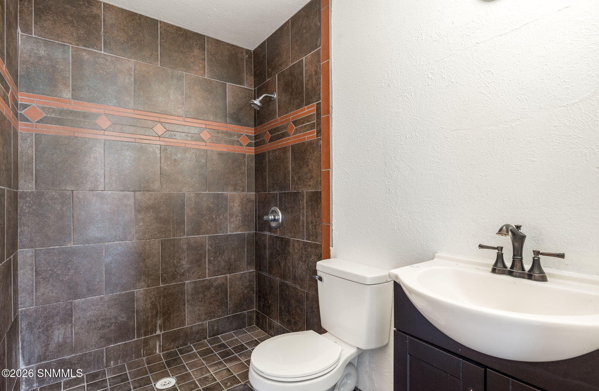 13-web-or-mls-1807-debra-st