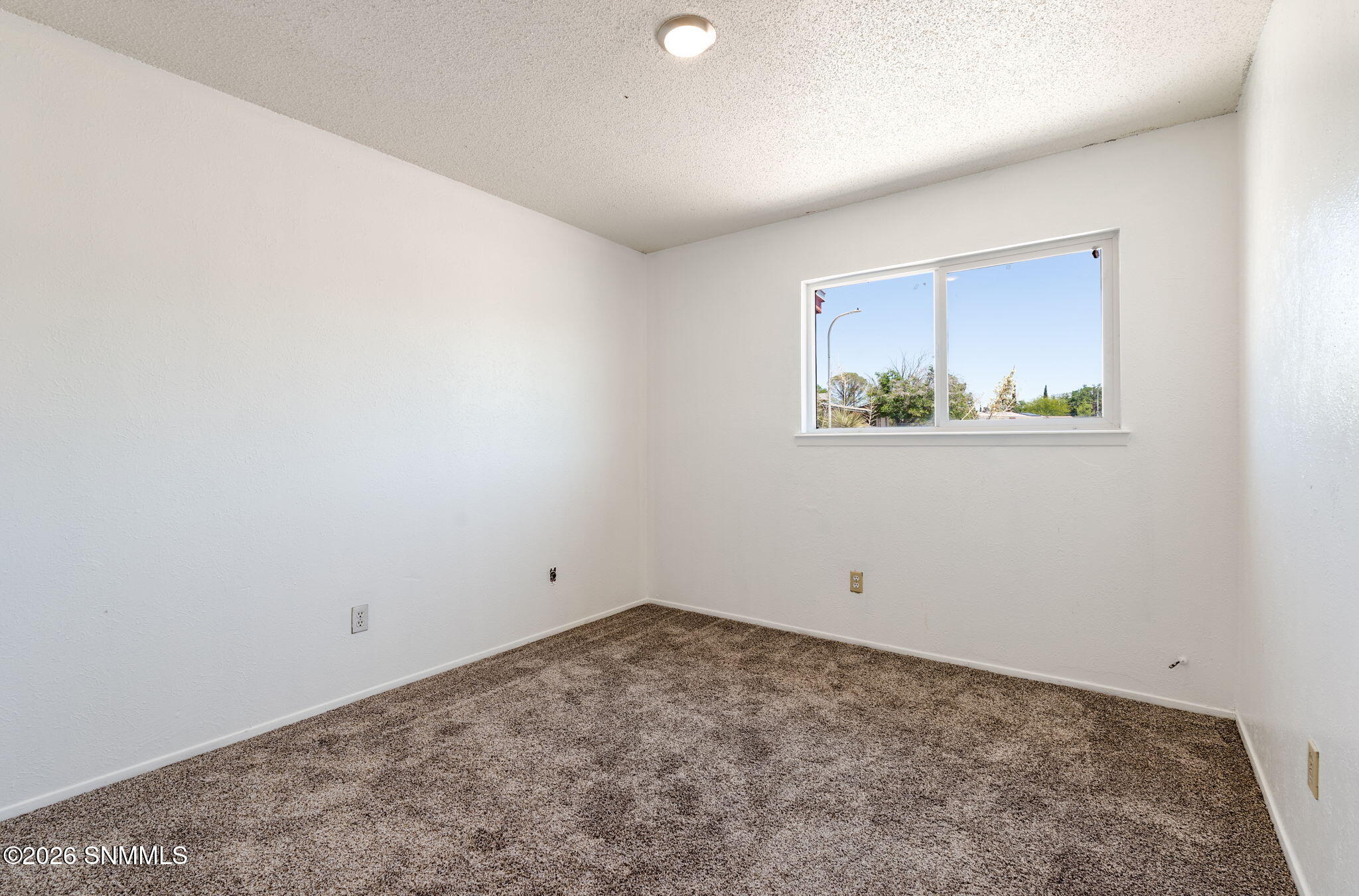17-web-or-mls-1807-debra-st