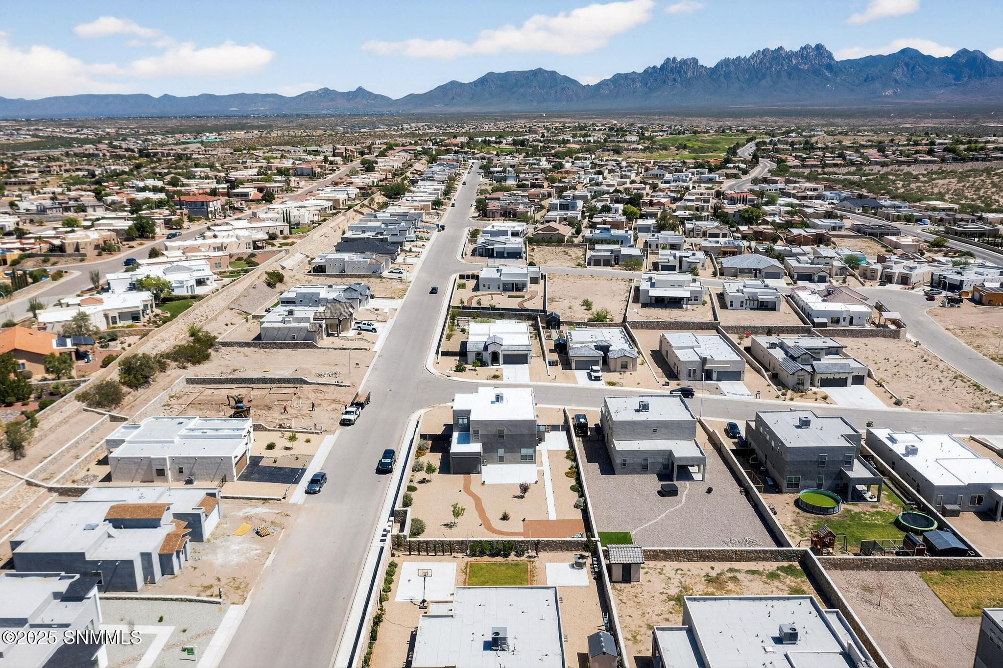 4-010_2-DJI_0815