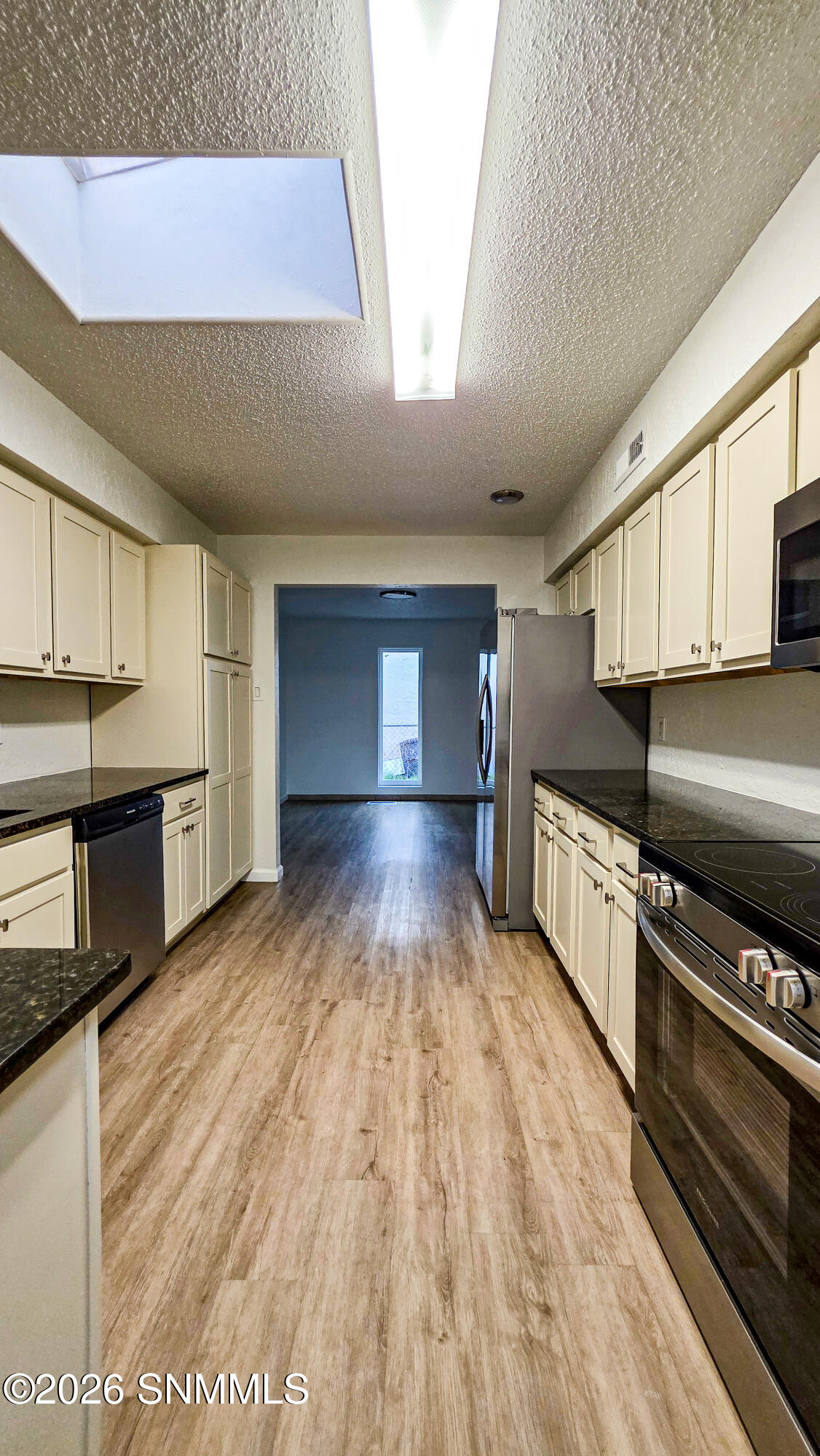 1855 Thomas Dr.