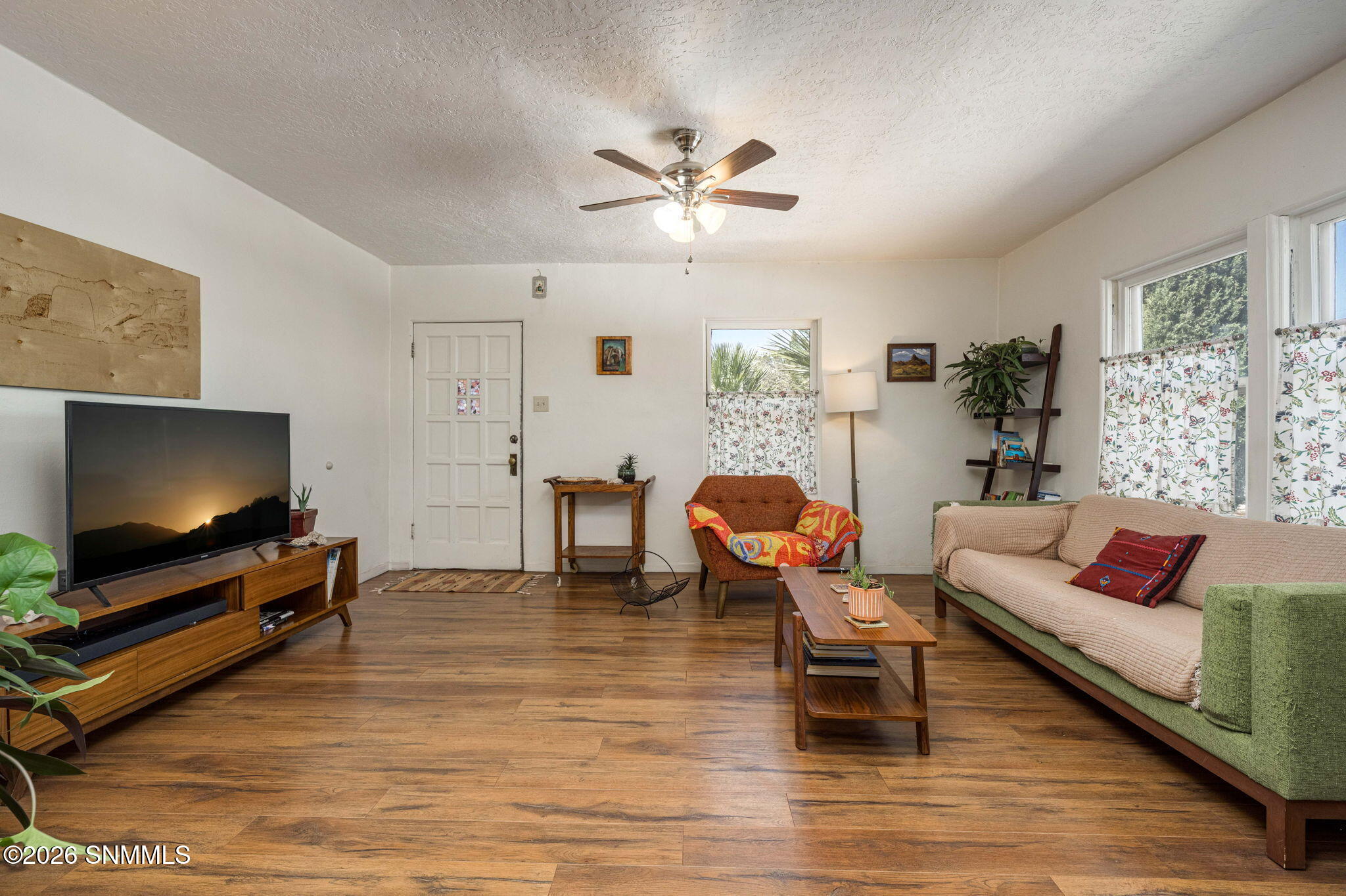 6-web-or-mls-Snappin Homes (OrganView102