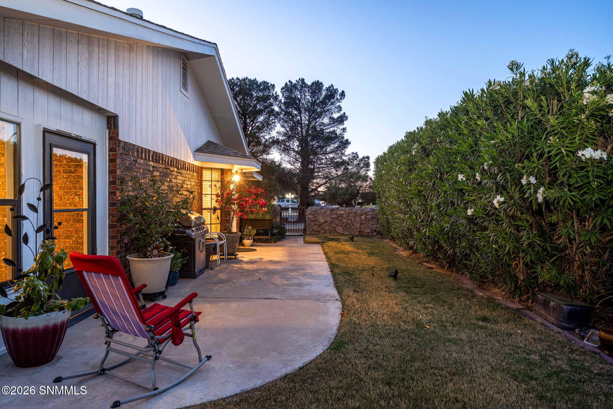 33-web-or-mls-Snappin Homes (Lantana932)
