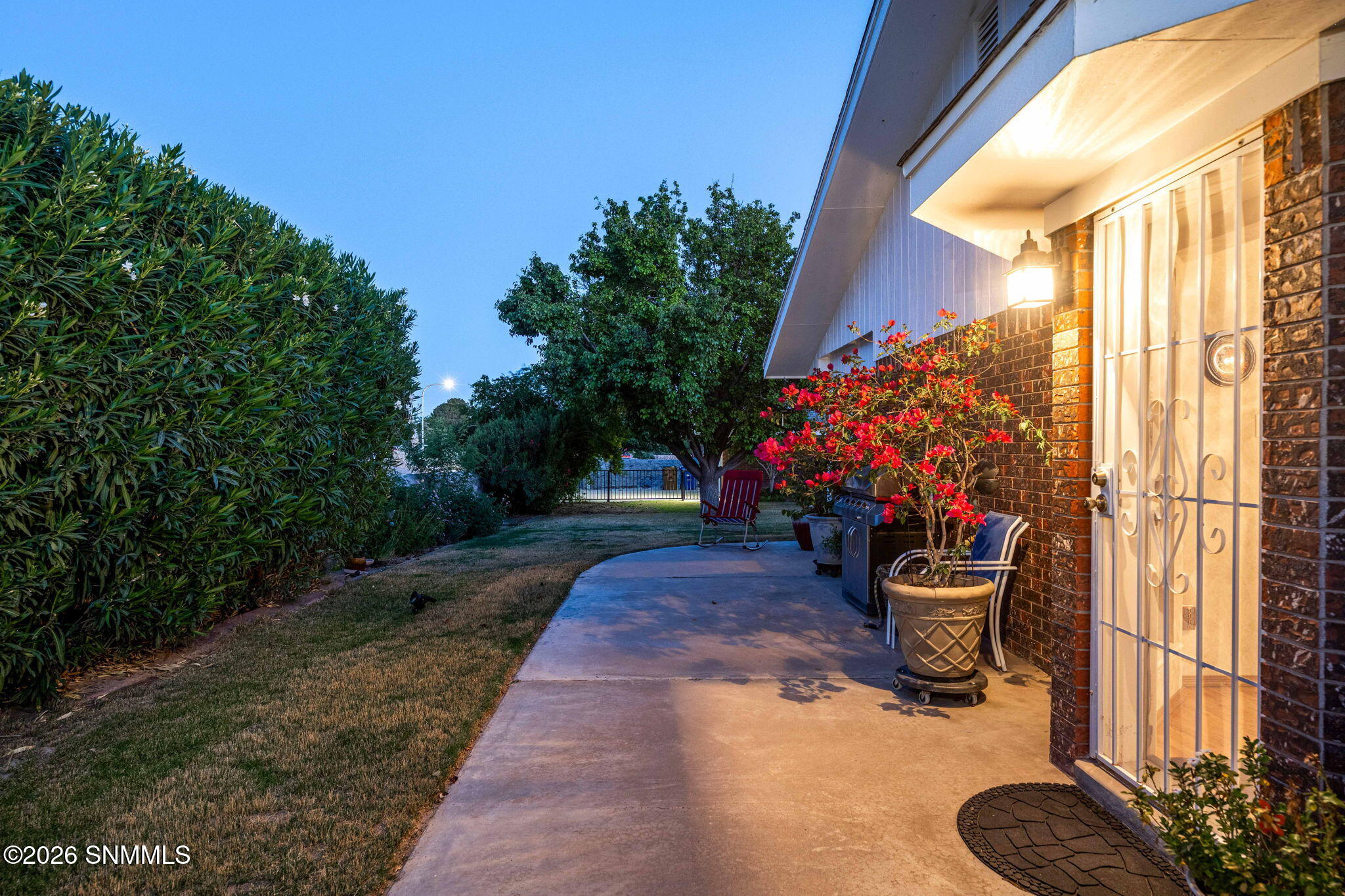 34-web-or-mls-Snappin Homes (Lantana932)