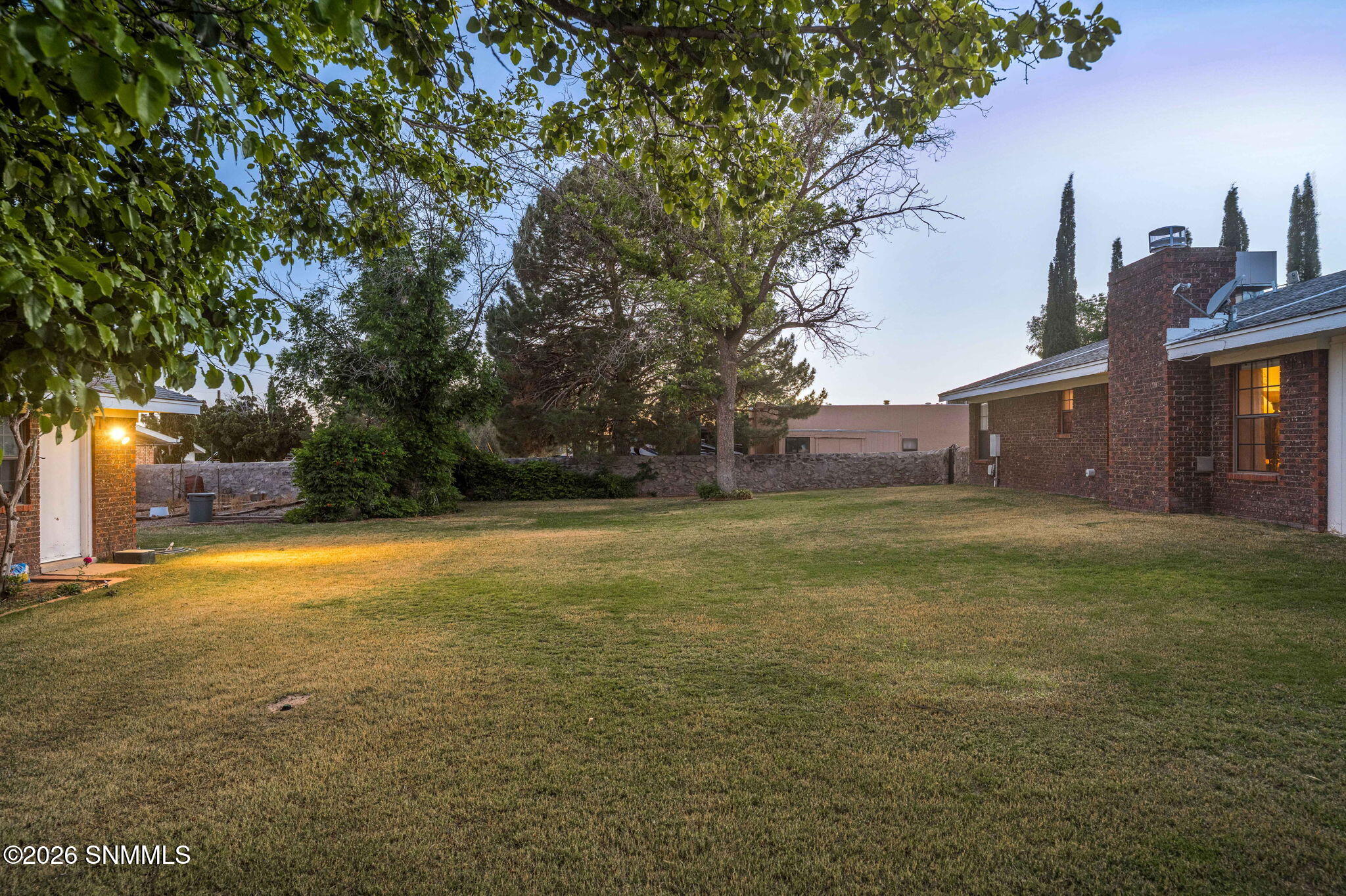 37-web-or-mls-Snappin Homes (Lantana932)