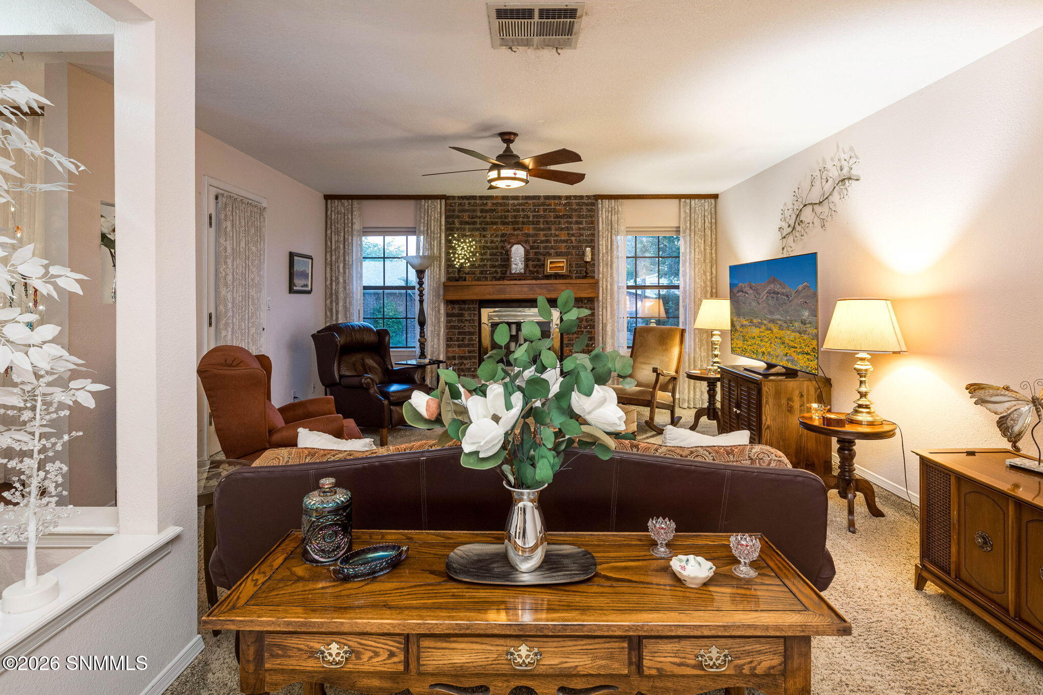 7-web-or-mls-Snappin Homes (Lantana932)-