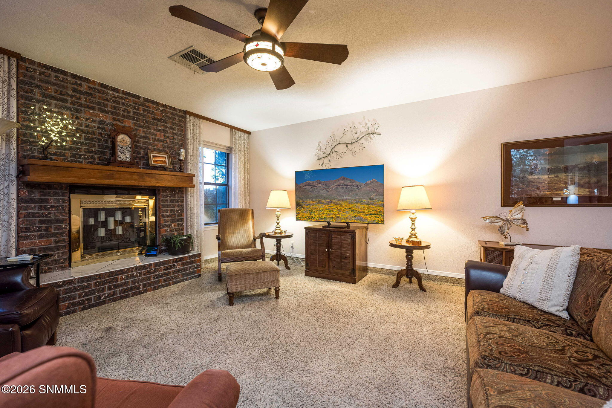 9-web-or-mls-Snappin Homes (Lantana932)-