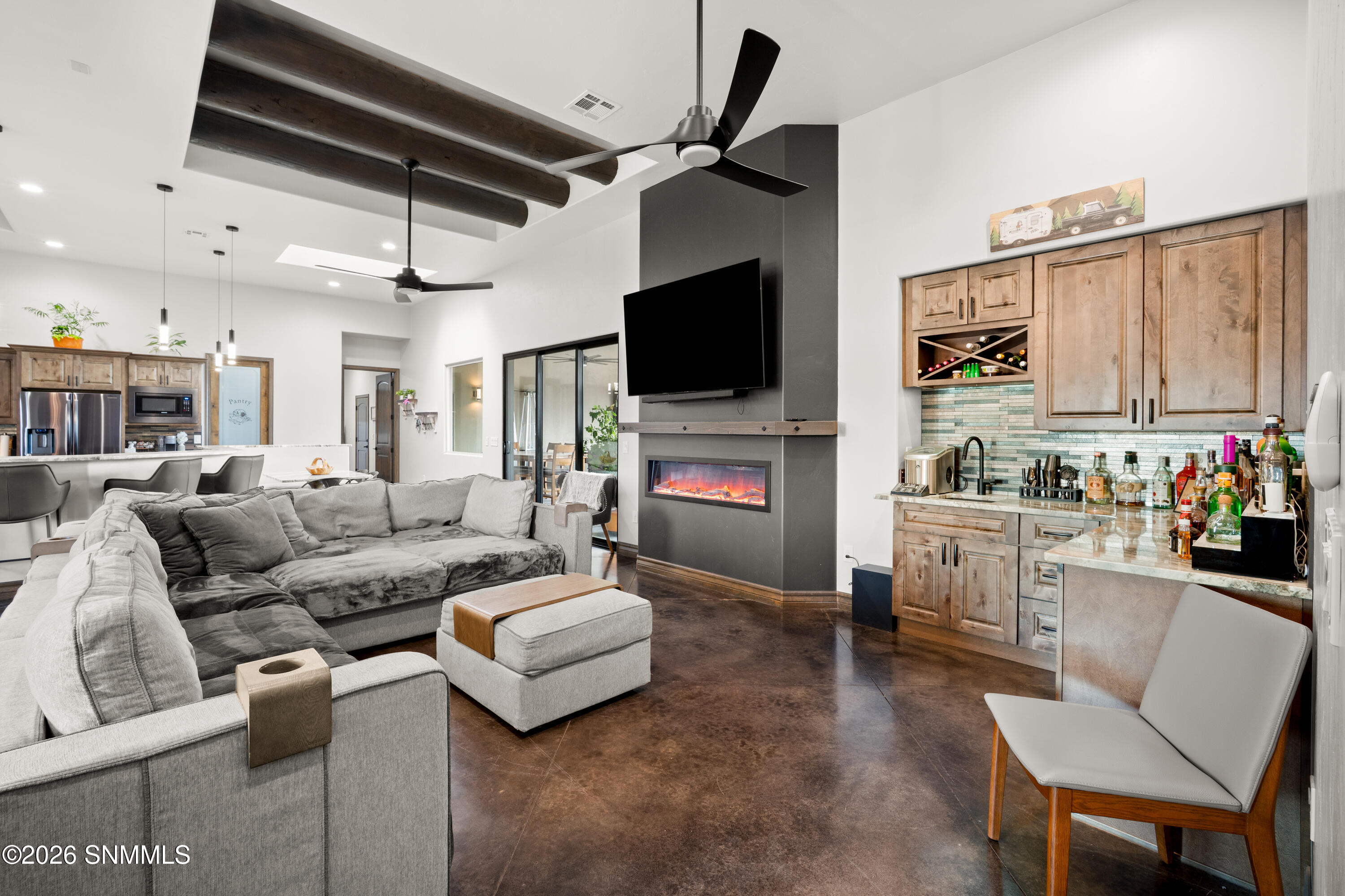 1280-Rosita-Ct-MLS-Camera-Guy-31
