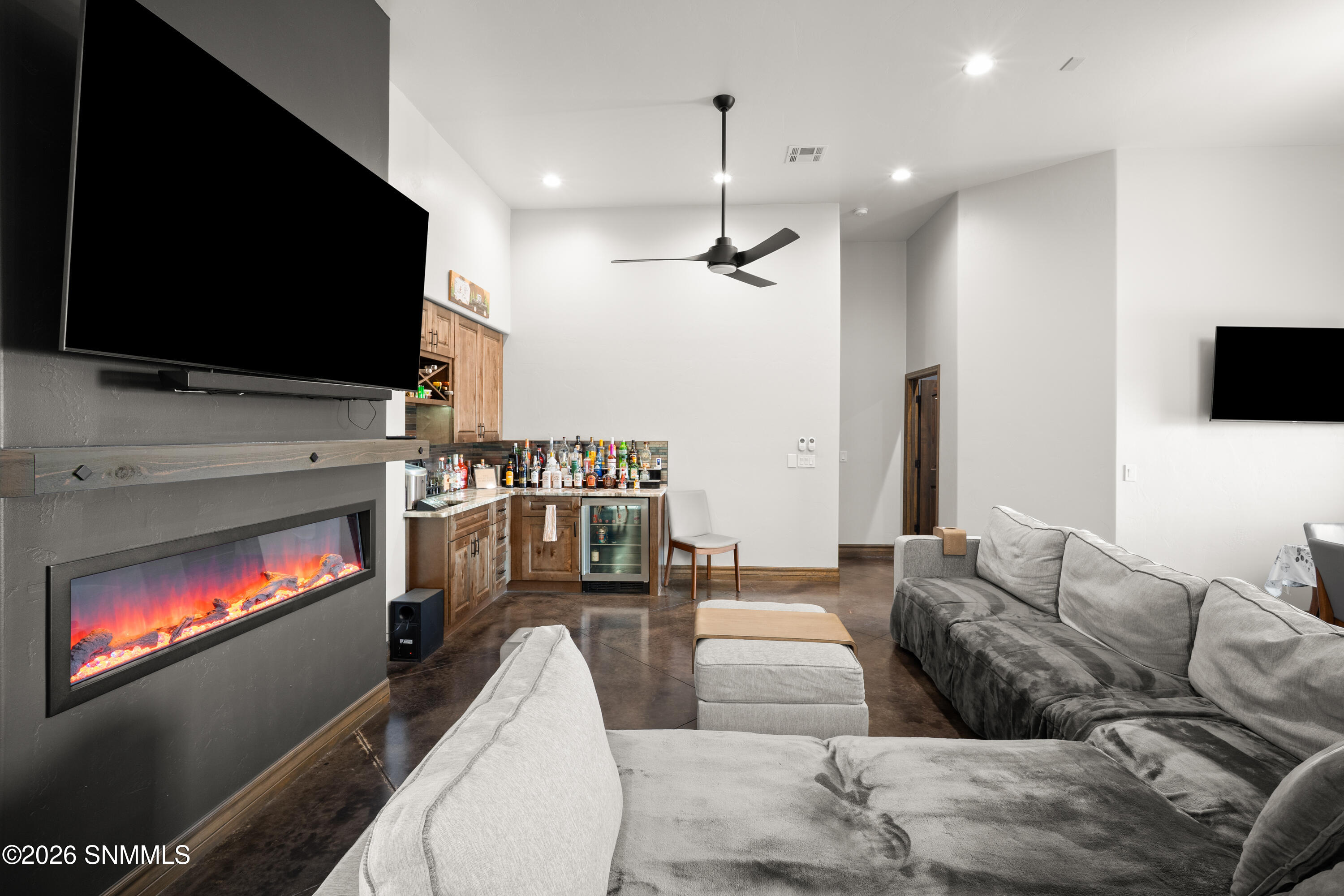 1280-Rosita-Ct-MLS-Camera-Guy-30